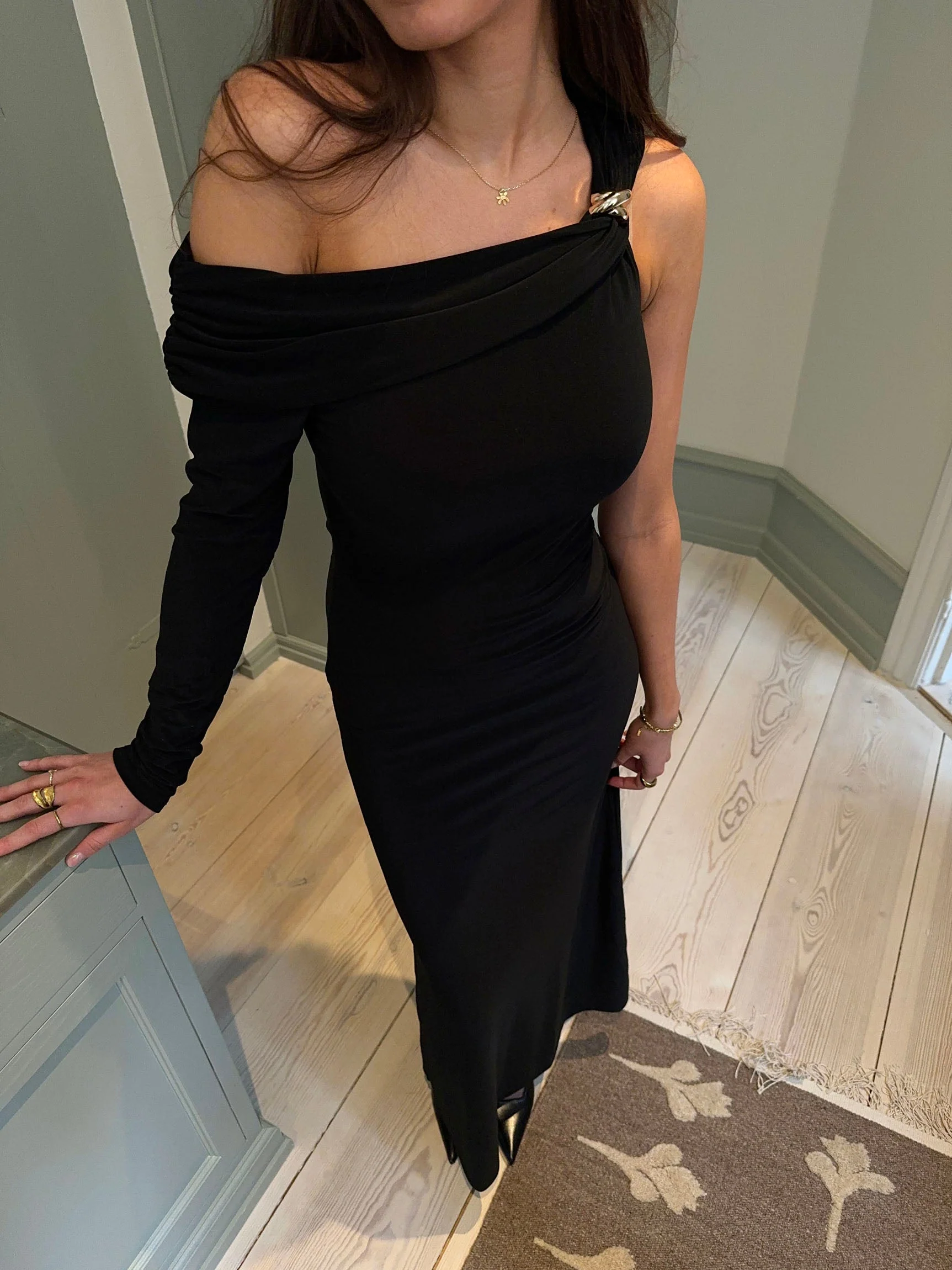Linea one shoulder dress - Black 2 Linea one shoulder dress - Black