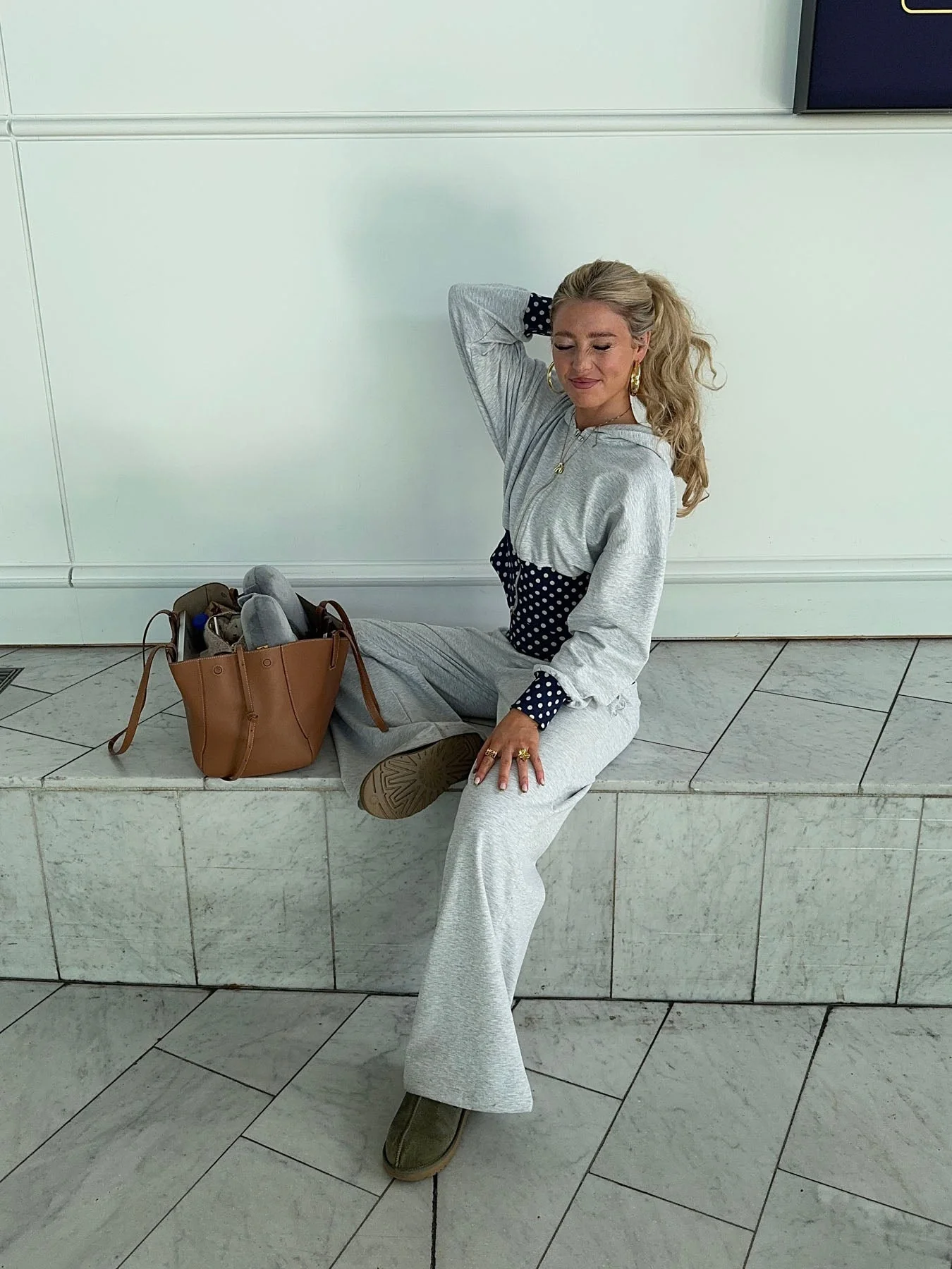 May hoodie with polka dots - Grey/navy/white 2 May hoodie with polka dots - Grey/navy/white