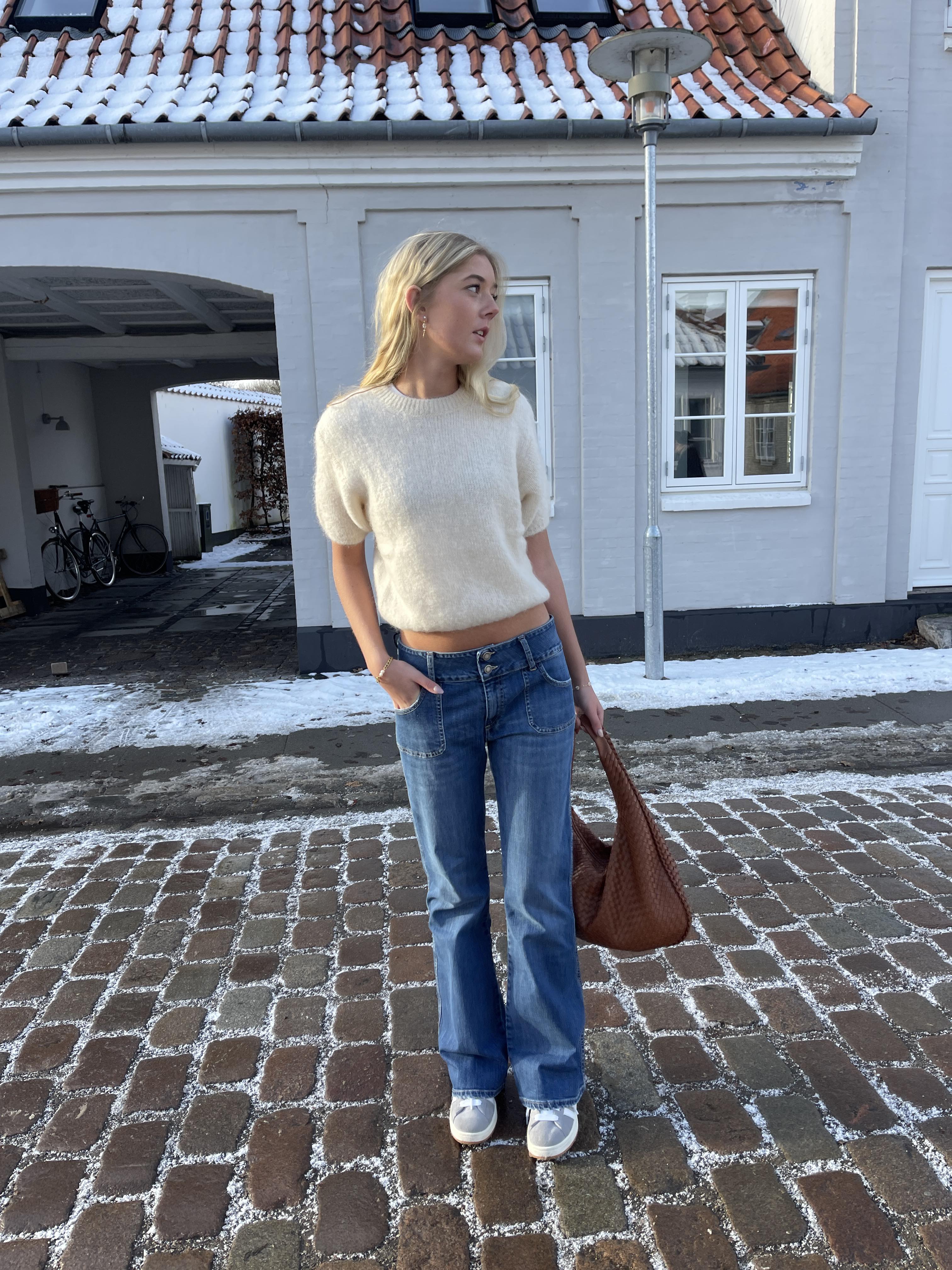 Amani bootcut jeans - Blue 4 Amani bootcut jeans - Blue
