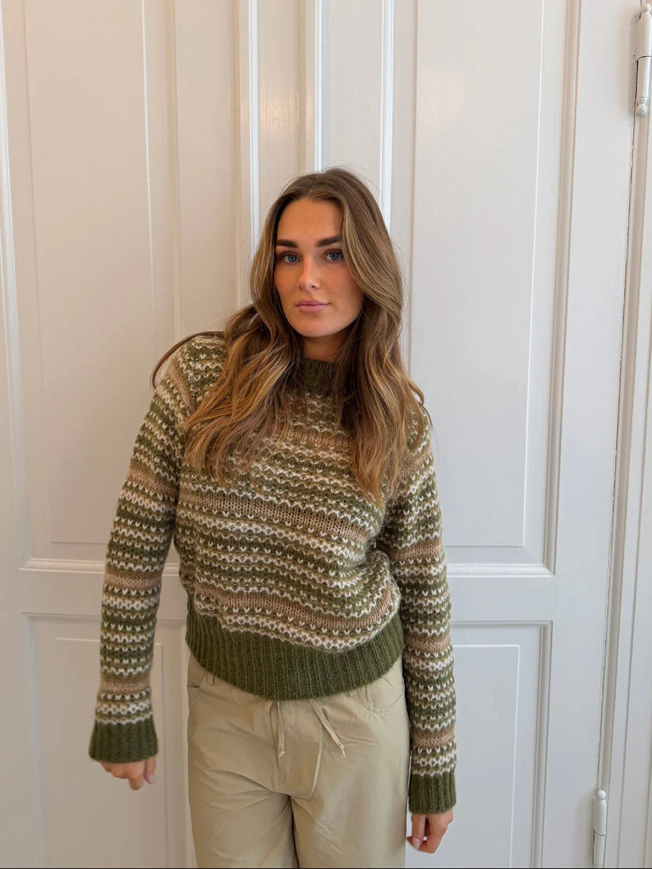 Melia knit blouse with stripes - Green/beige 2 Melia knit blouse with stripes - Green/beige