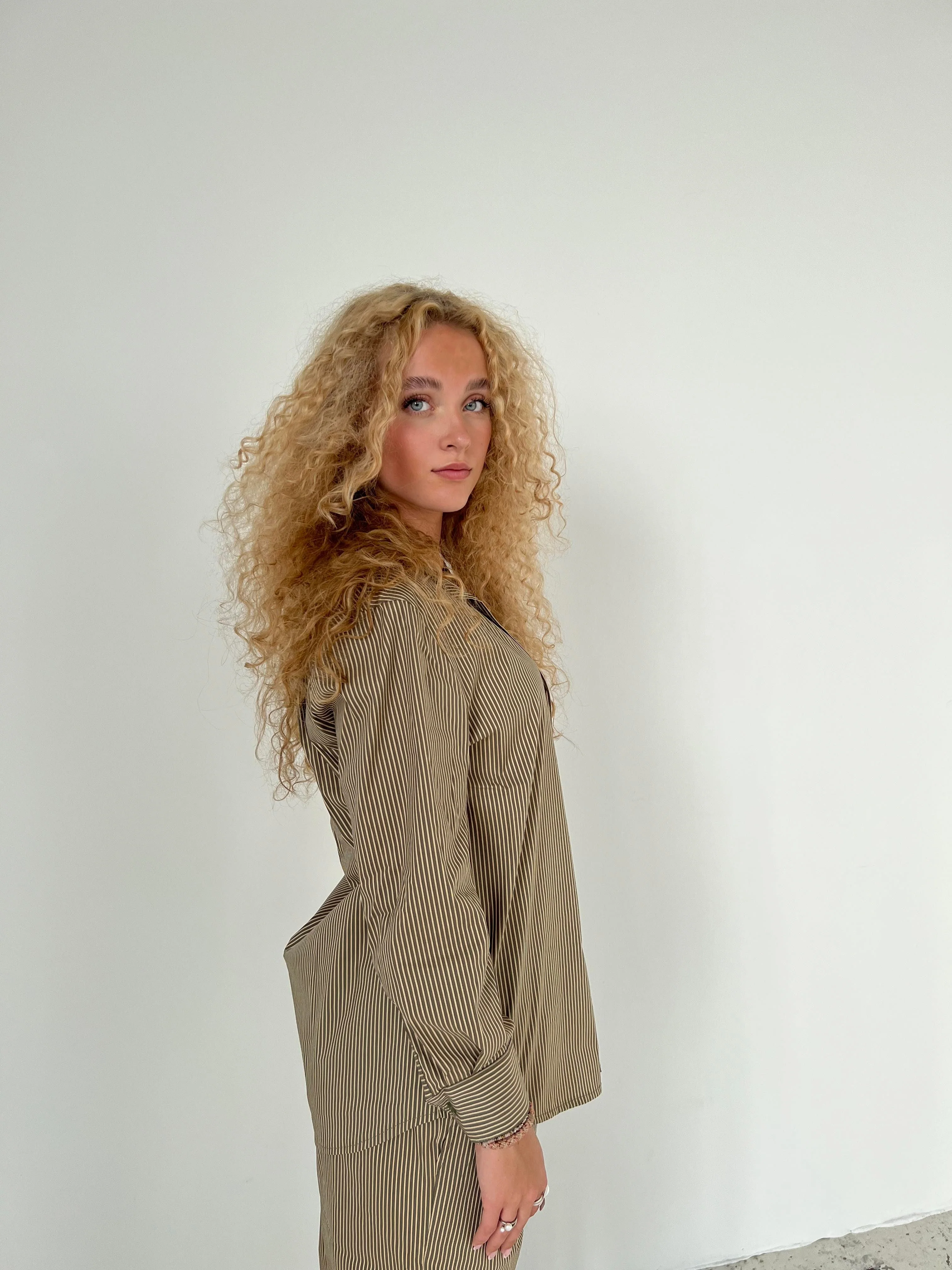 Zuri shirt with stripes - Khaki/beige 5 Zuri shirt with stripes - Khaki/beige