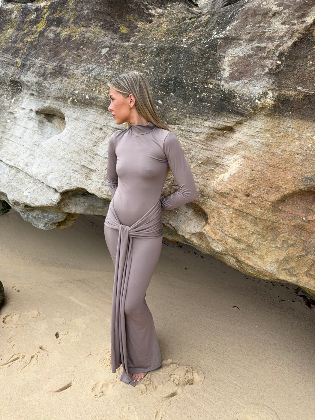 Silia maxi dress with ties - Taupe 5 Silia maxi dress with ties - Taupe