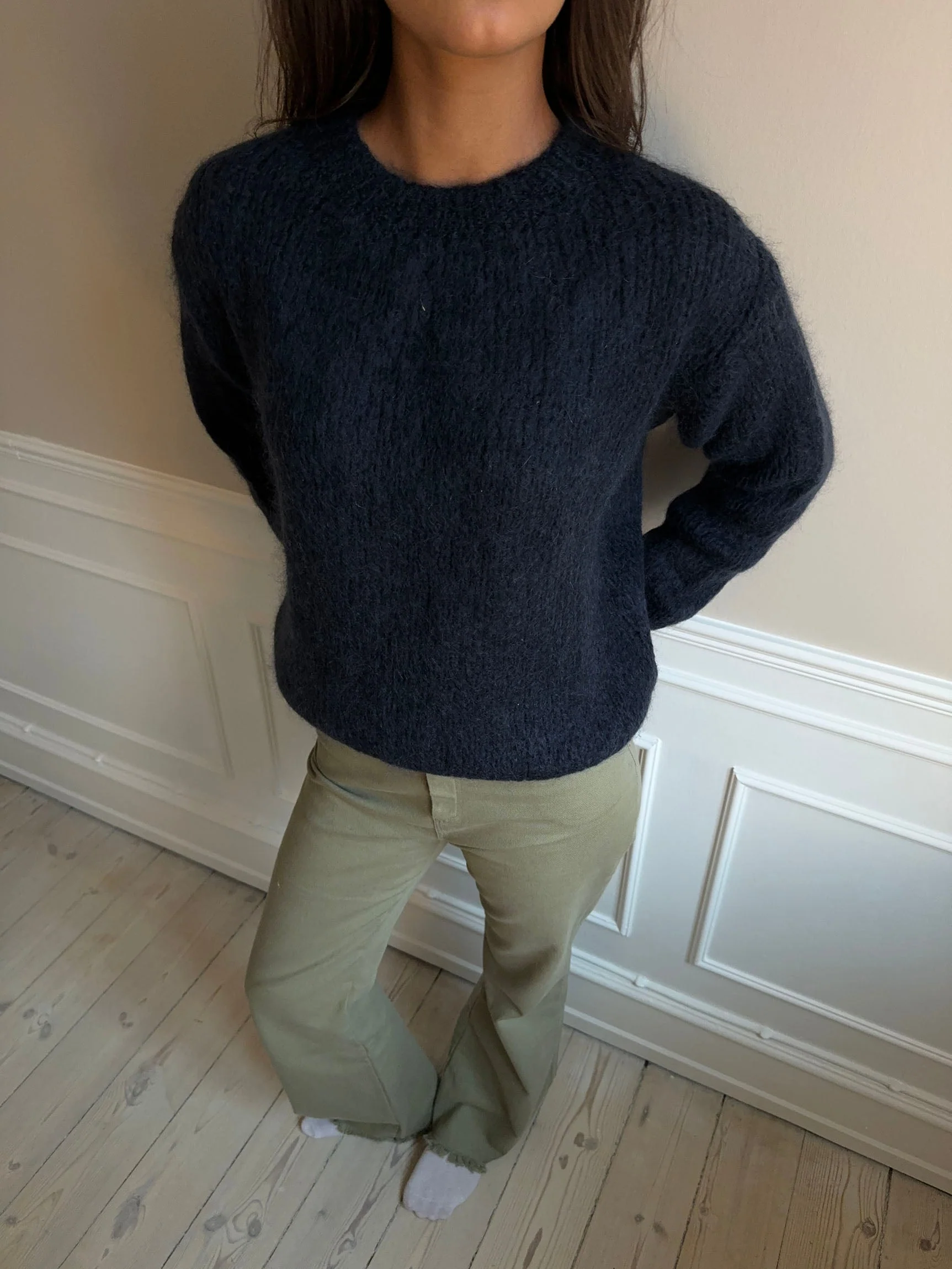 Genevieve oversized knit - Navy 9 Genevieve oversized knit - Navy
