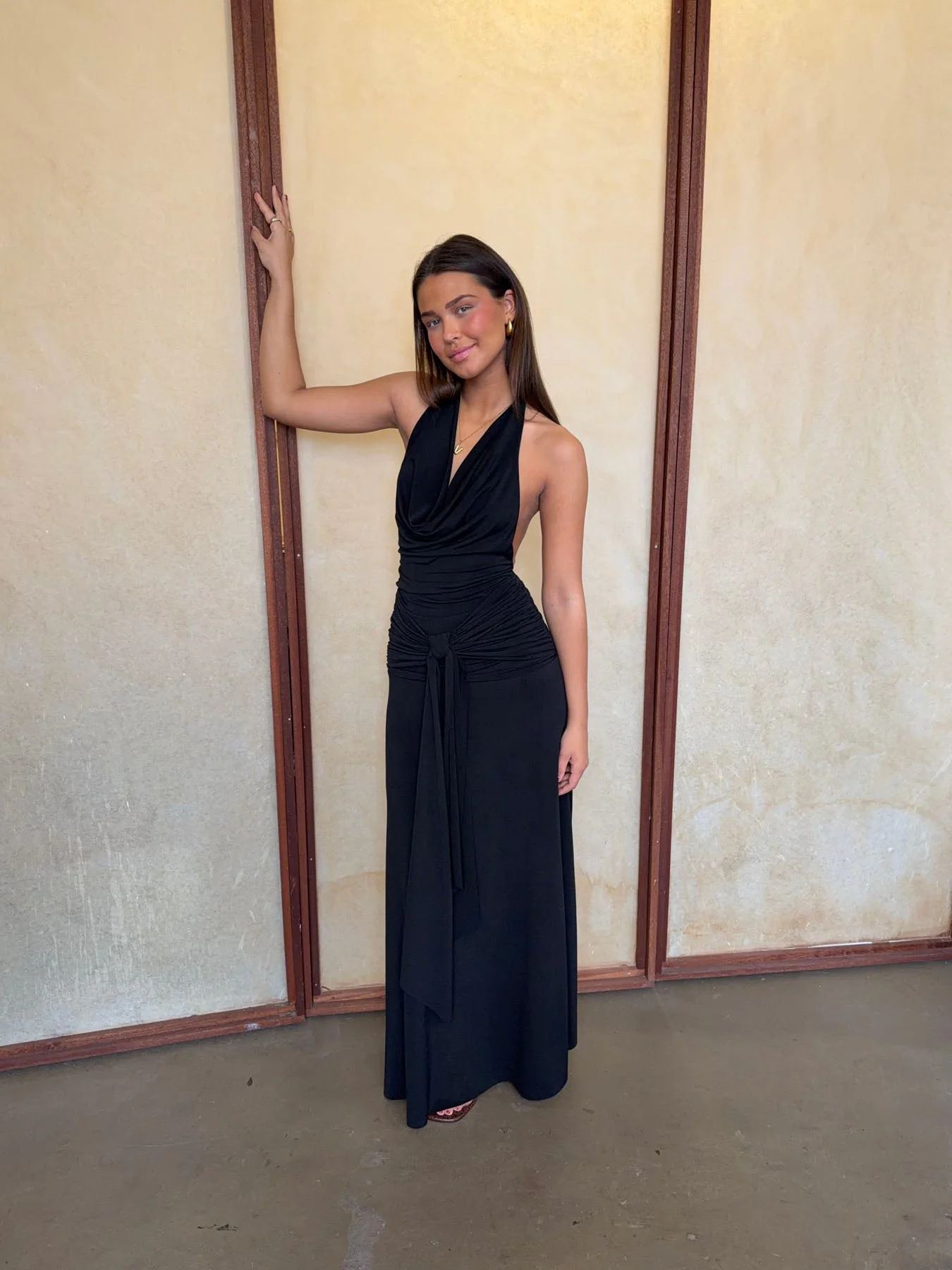 Redina dress with open back - Black