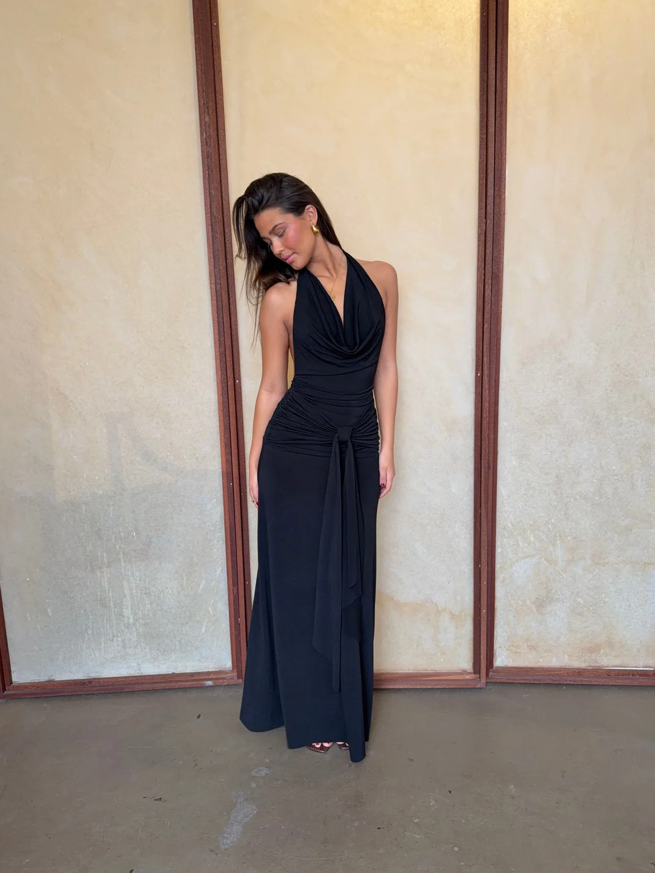 Redina dress with open back - Black 9 Redina dress with open back - Black