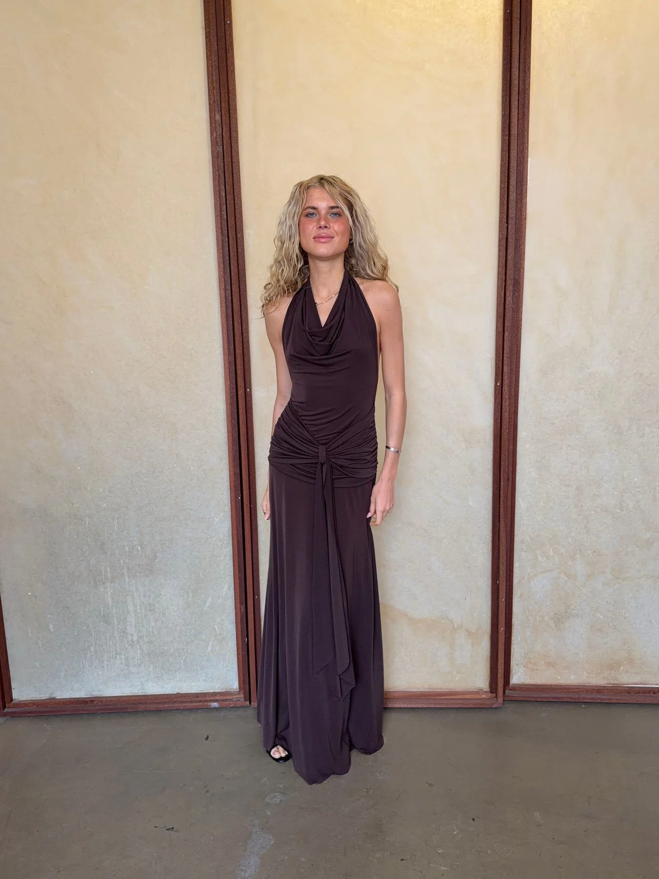 Redina dress with open back - Brown 8 Redina dress with open back - Brown