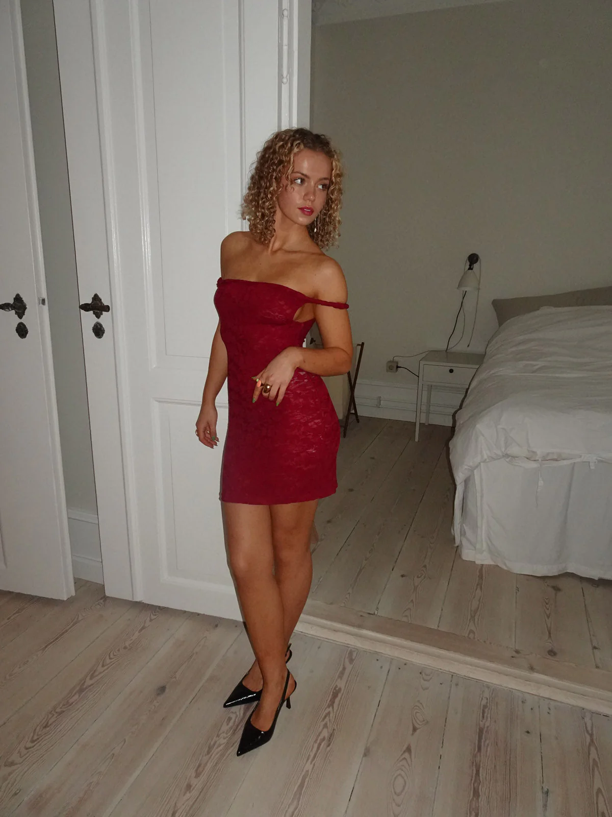 Rhina lace dress with off shoulder - Deep red 8 Rhina lace dress with off shoulder - Deep red