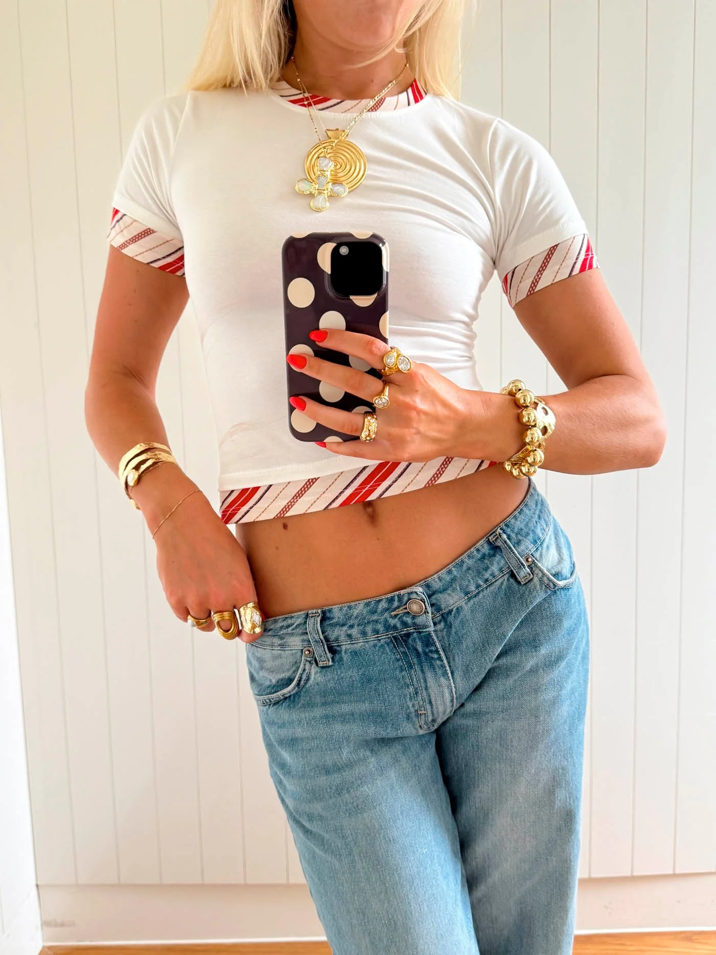 Scandivv t-shirt with striped trims - White/red 2 Scandivv t-shirt with striped trims - White/red