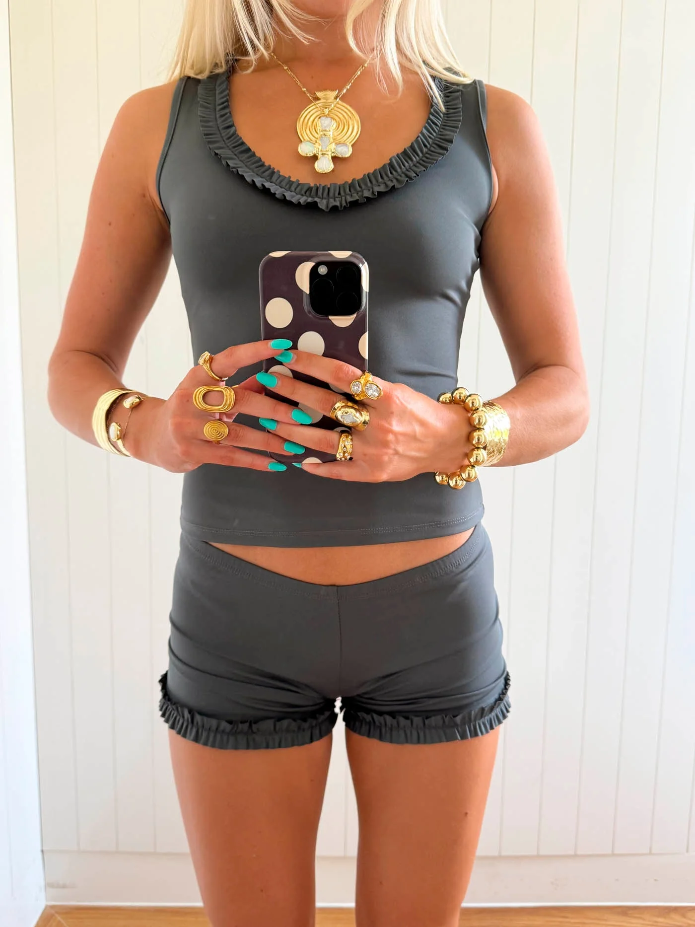 Scandivv top with ruffles - Grey 14 Scandivv top with ruffles - Grey