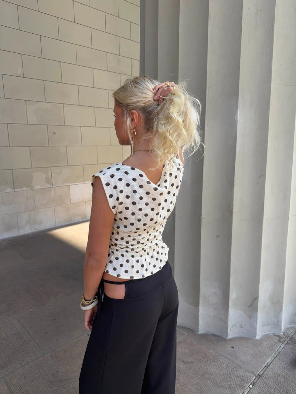 Seline top with polka dots - White/brown 3 Seline top with polka dots - White/brown