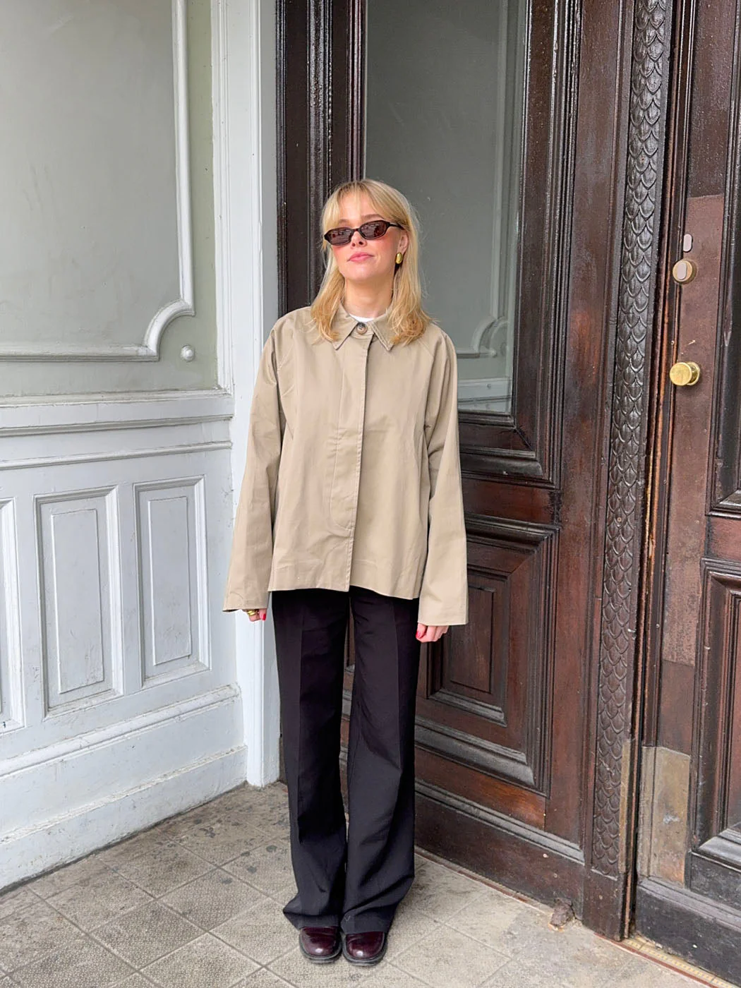 Monica short trenchcoat - Beige 6 Monica short trenchcoat - Beige