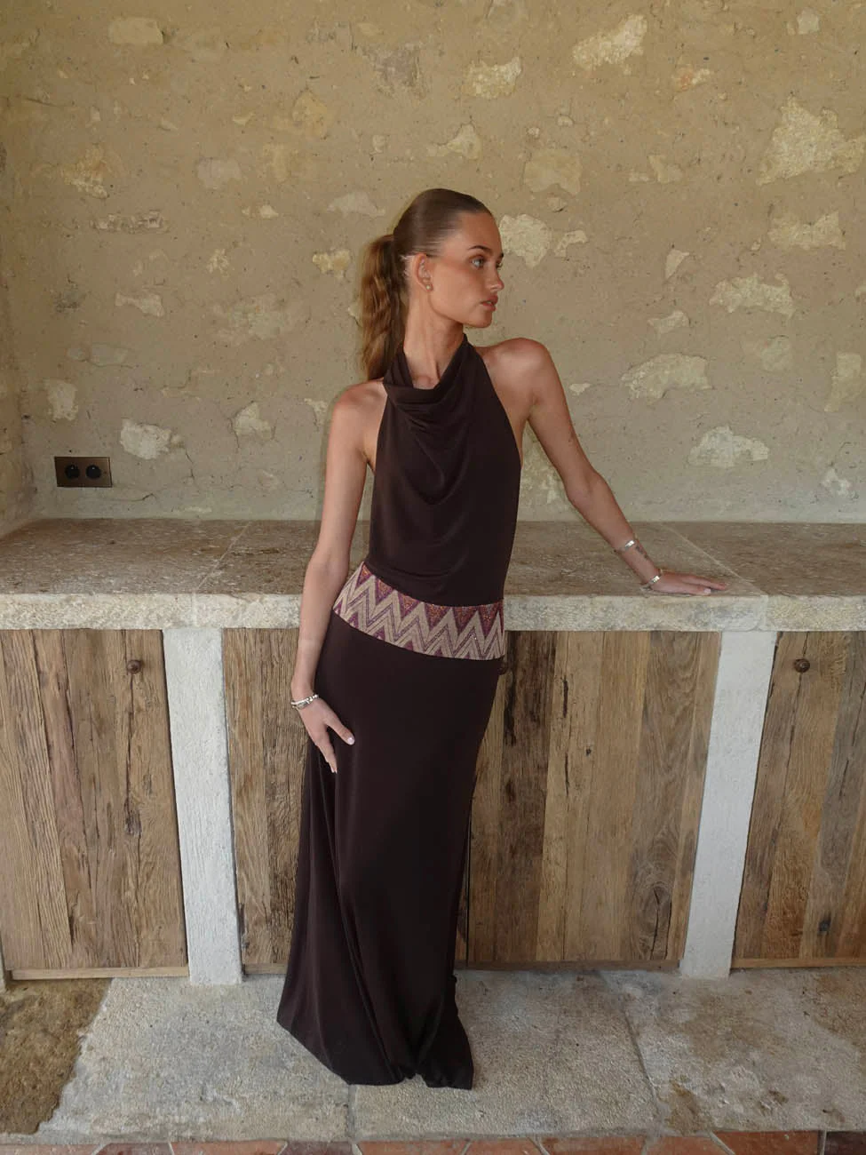 Skyla maxi dress with open back - Brown 11 Skyla maxi dress with open back - Brown