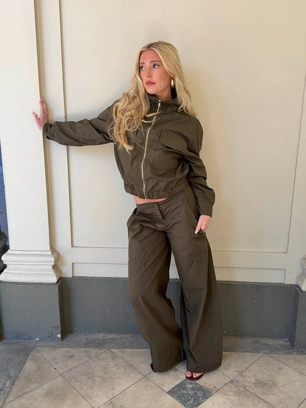 Takinnia cargo jacket - Khaki 2 Takinnia cargo jacket - Khaki