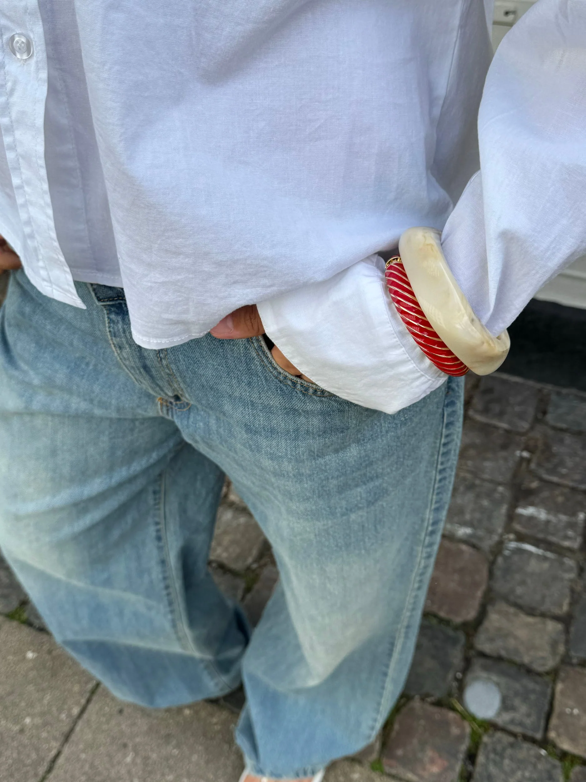 Eivora bracelet with stripes – Red/gold 6 Eivora bracelet with stripes – Red/gold