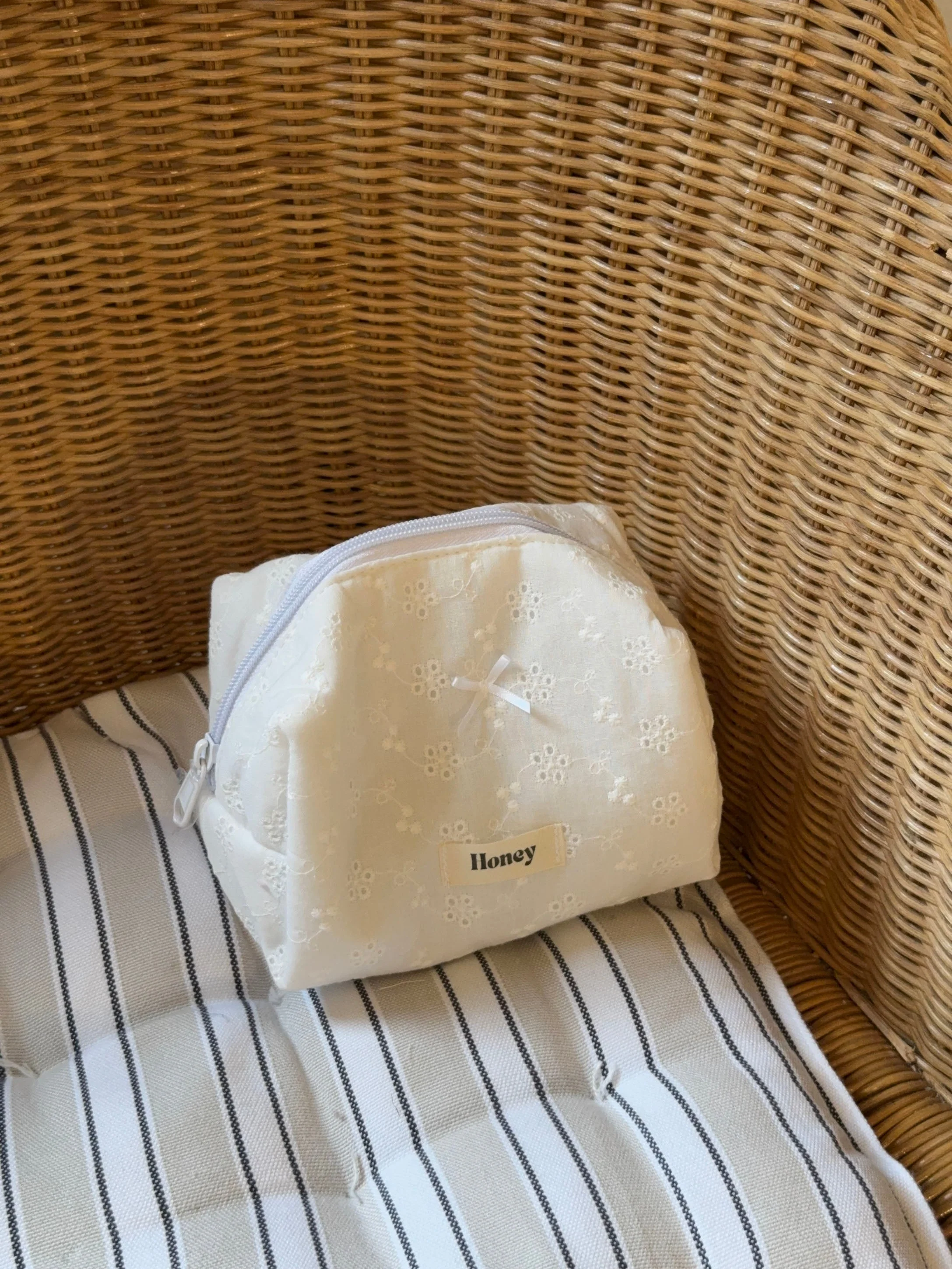 Honey small toiletry bag – White 5 Honey small toiletry bag – White