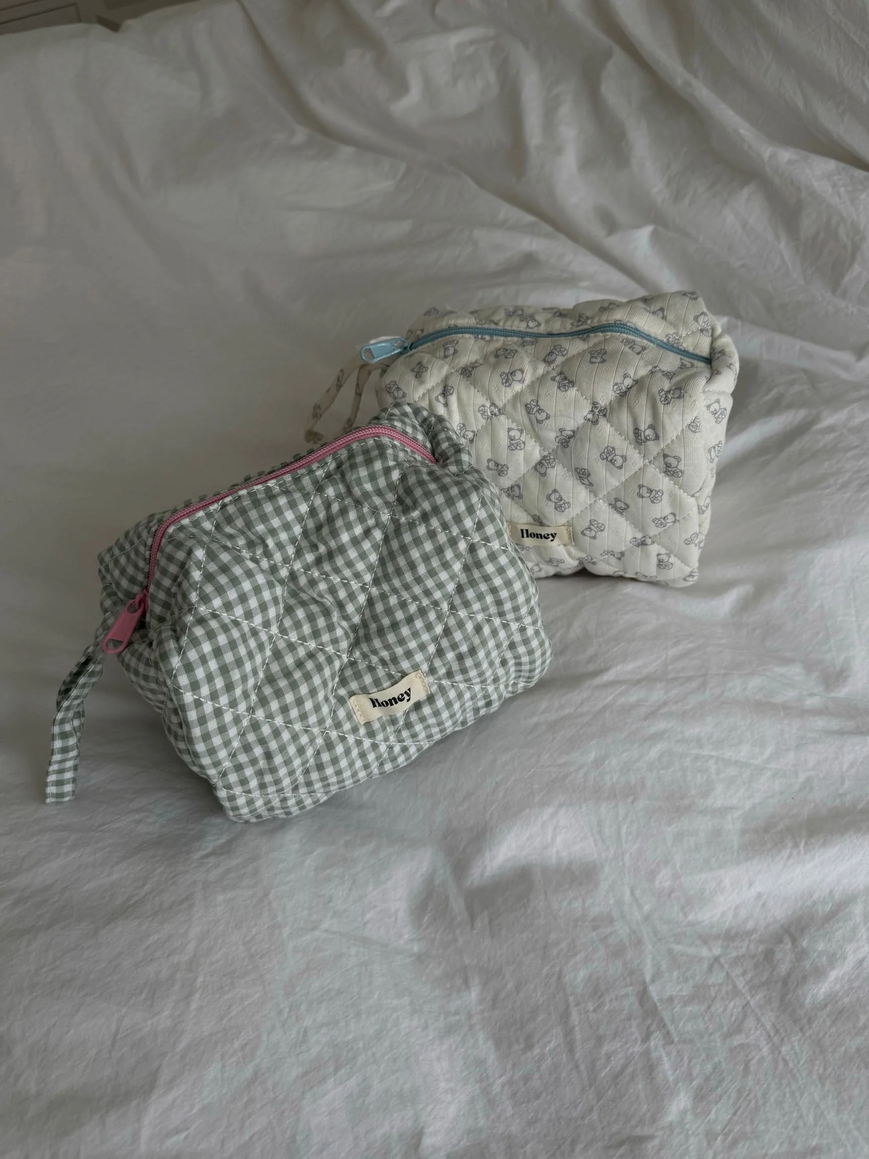 Honey small toiletry bag – White/green checkers 10 Honey small toiletry bag – White/green checkers