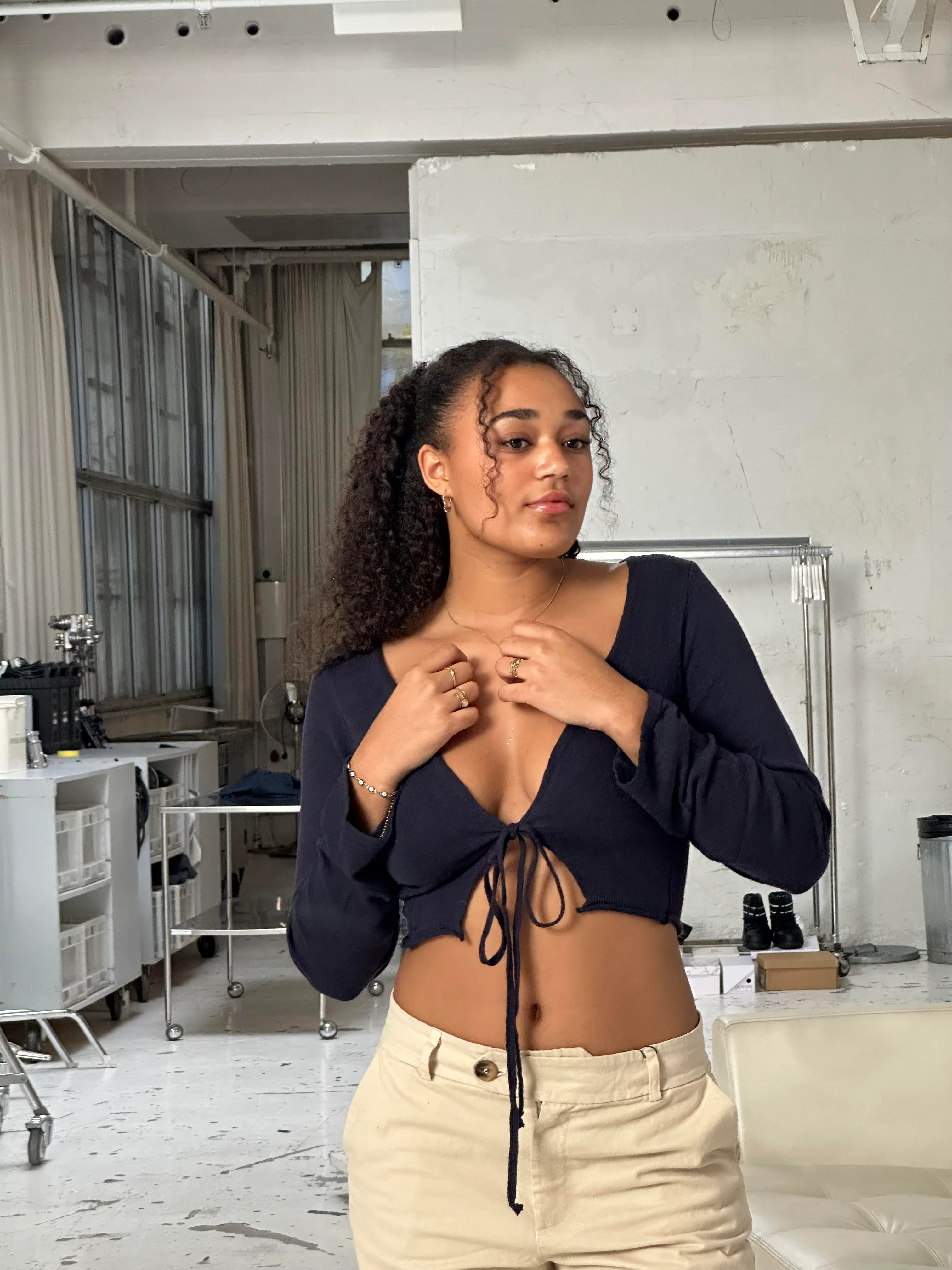 Simona 2 ways tie blouse - Navy 5 Simona 2 ways tie blouse - Navy