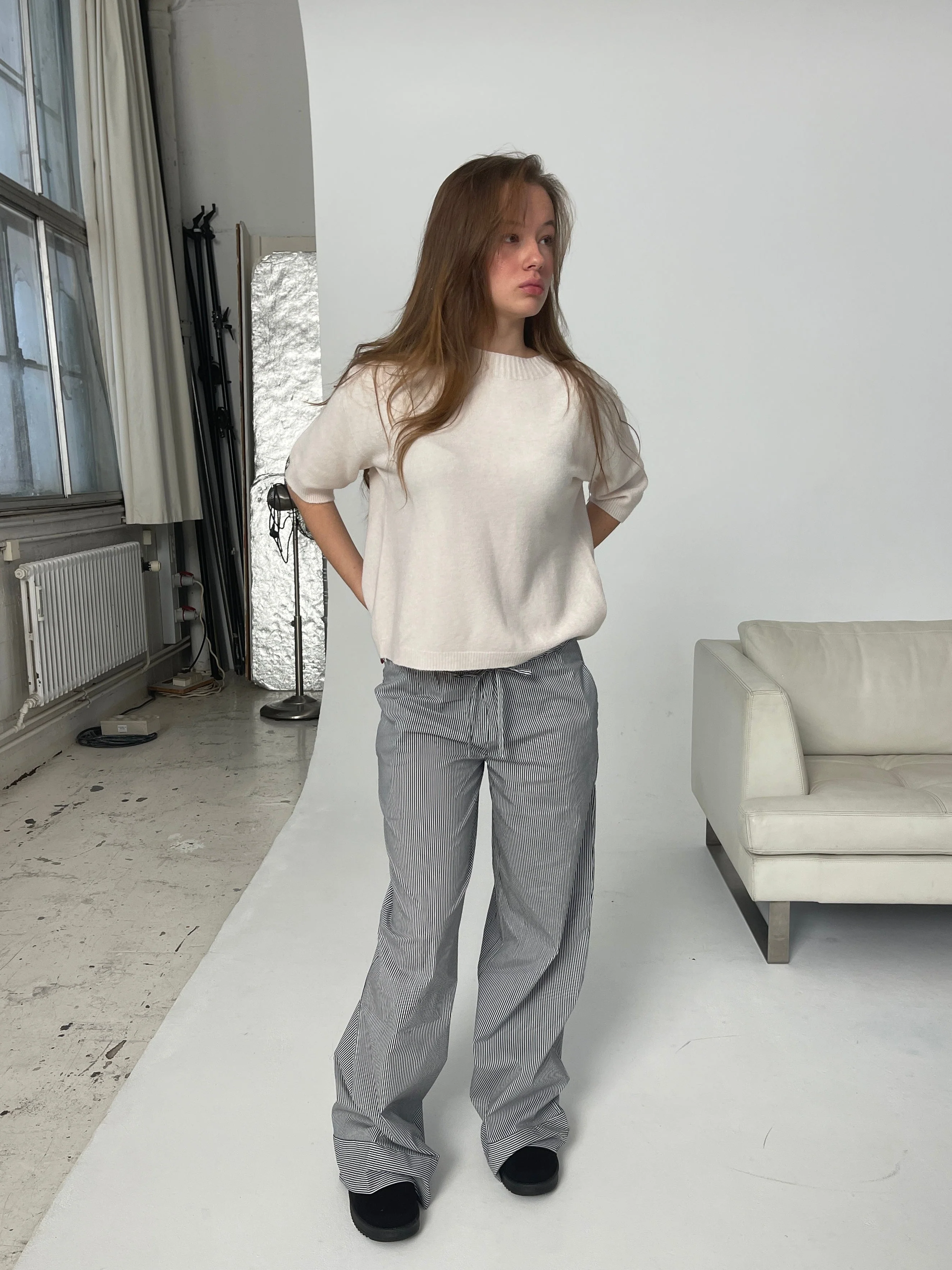 Adina low waisted pants with stripes - Black 13 Adina low waisted pants with stripes - Black