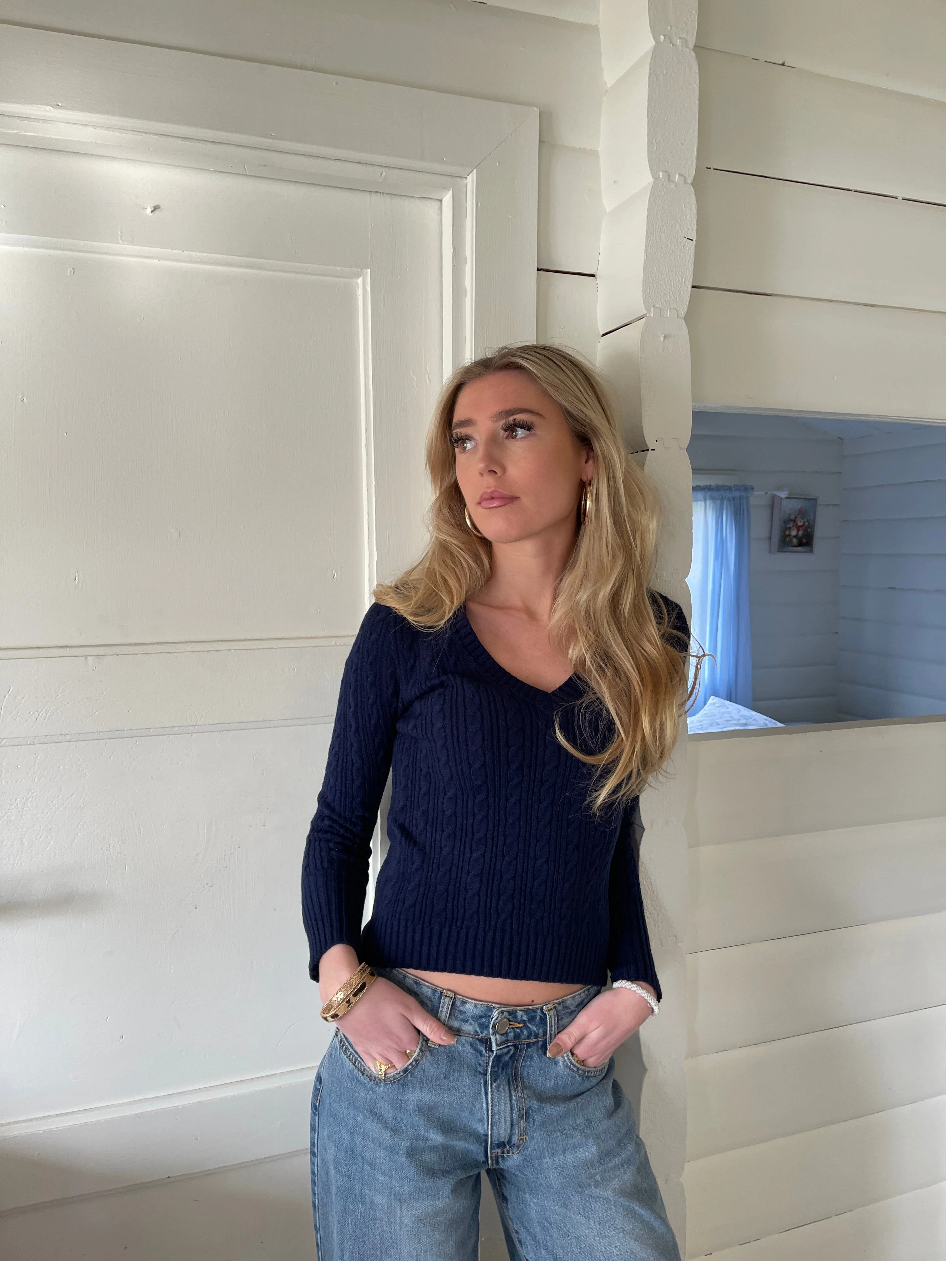 Gracy knit - navy 1 Gracy knit - navy