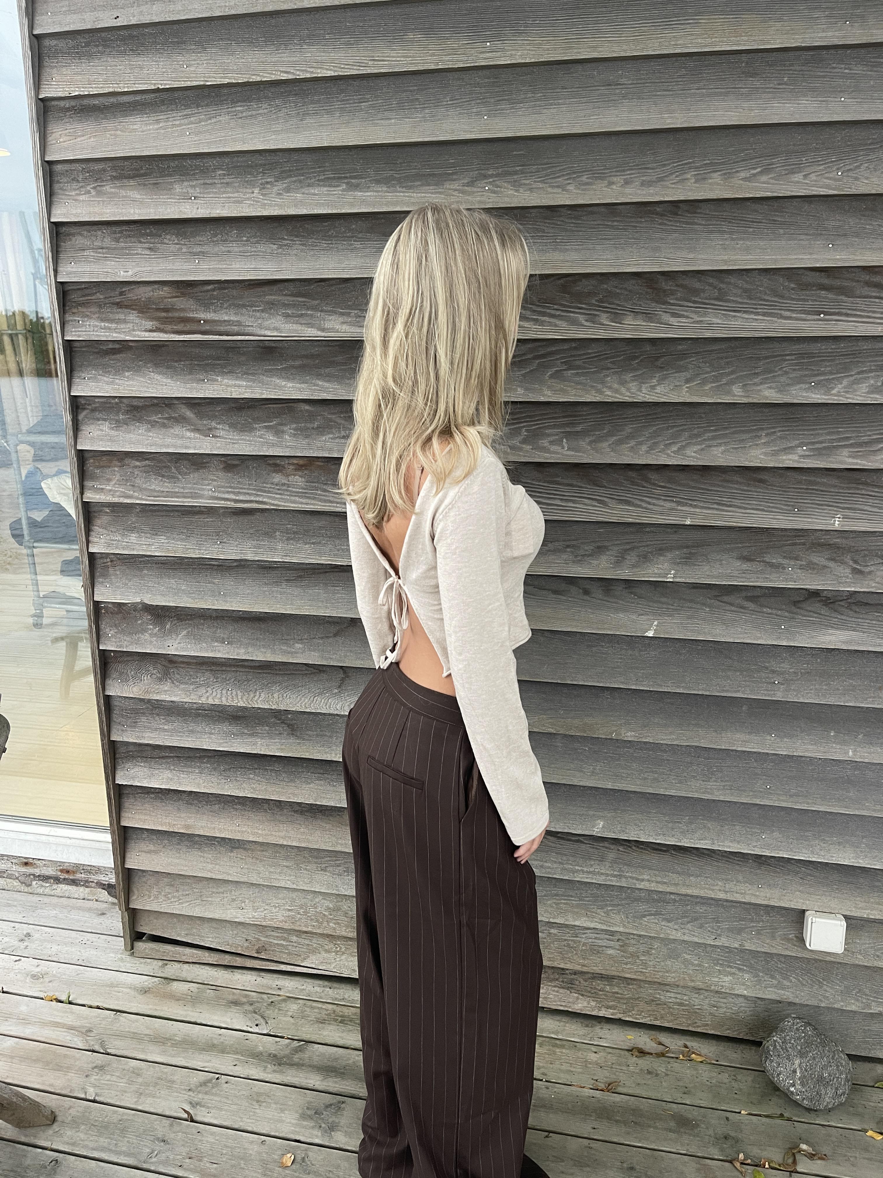Simona 2 ways tie blouse - Beige 8 Simona 2 ways tie blouse - Beige