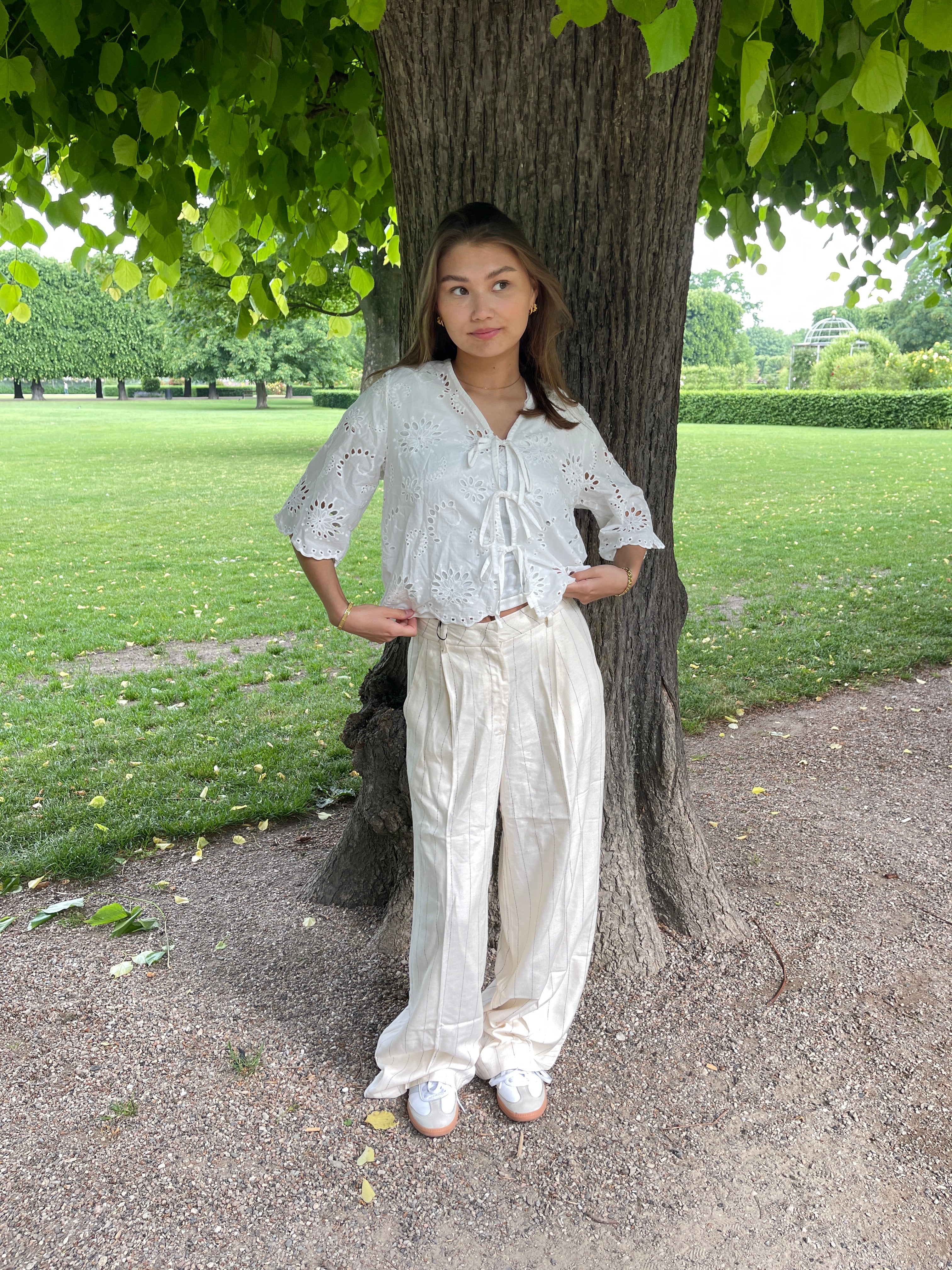 Birna trousers in linen blend - Cream 10 Birna trousers in linen blend - Cream