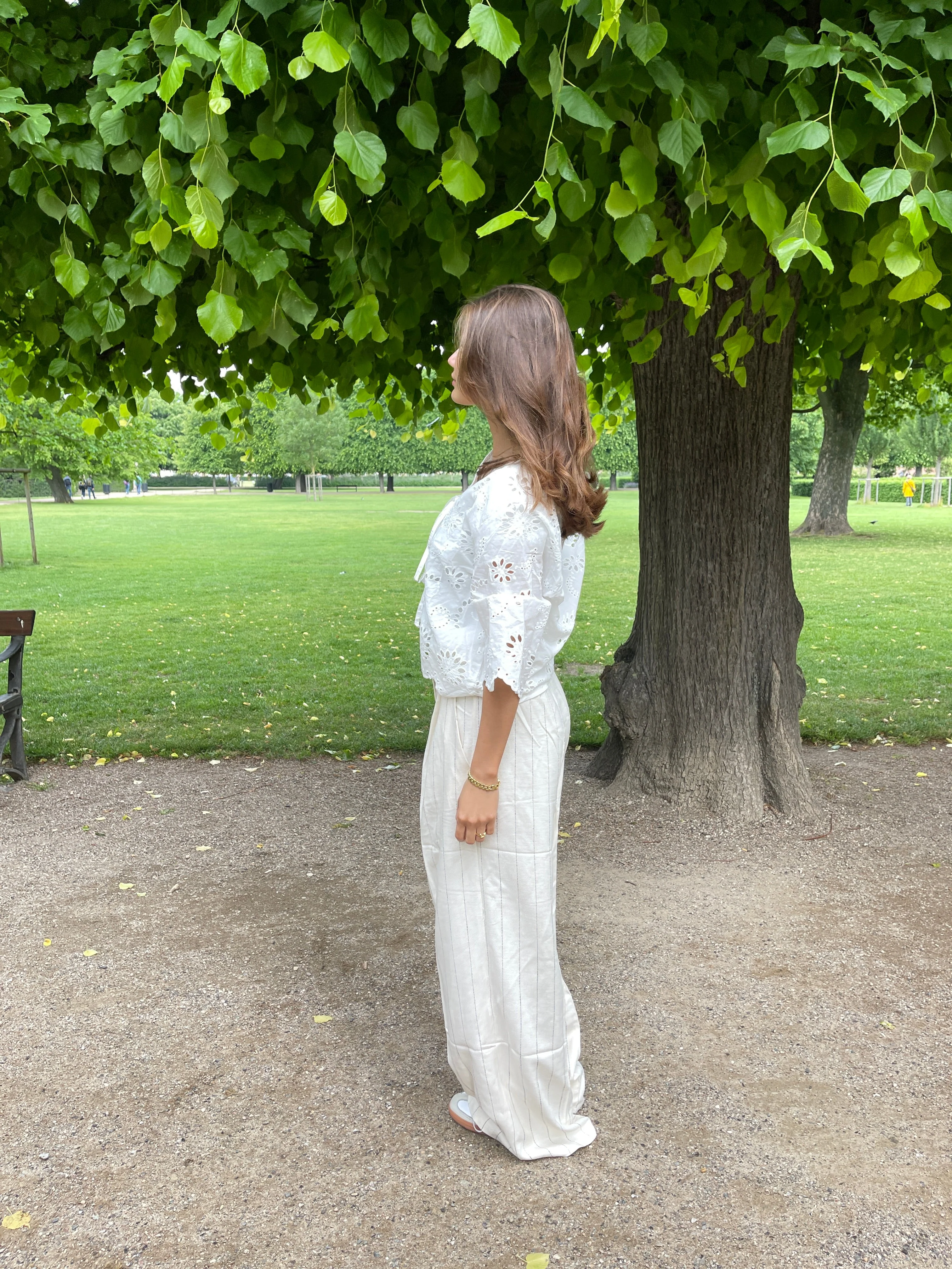 Birna trousers in linen blend - Cream 11 Birna trousers in linen blend - Cream