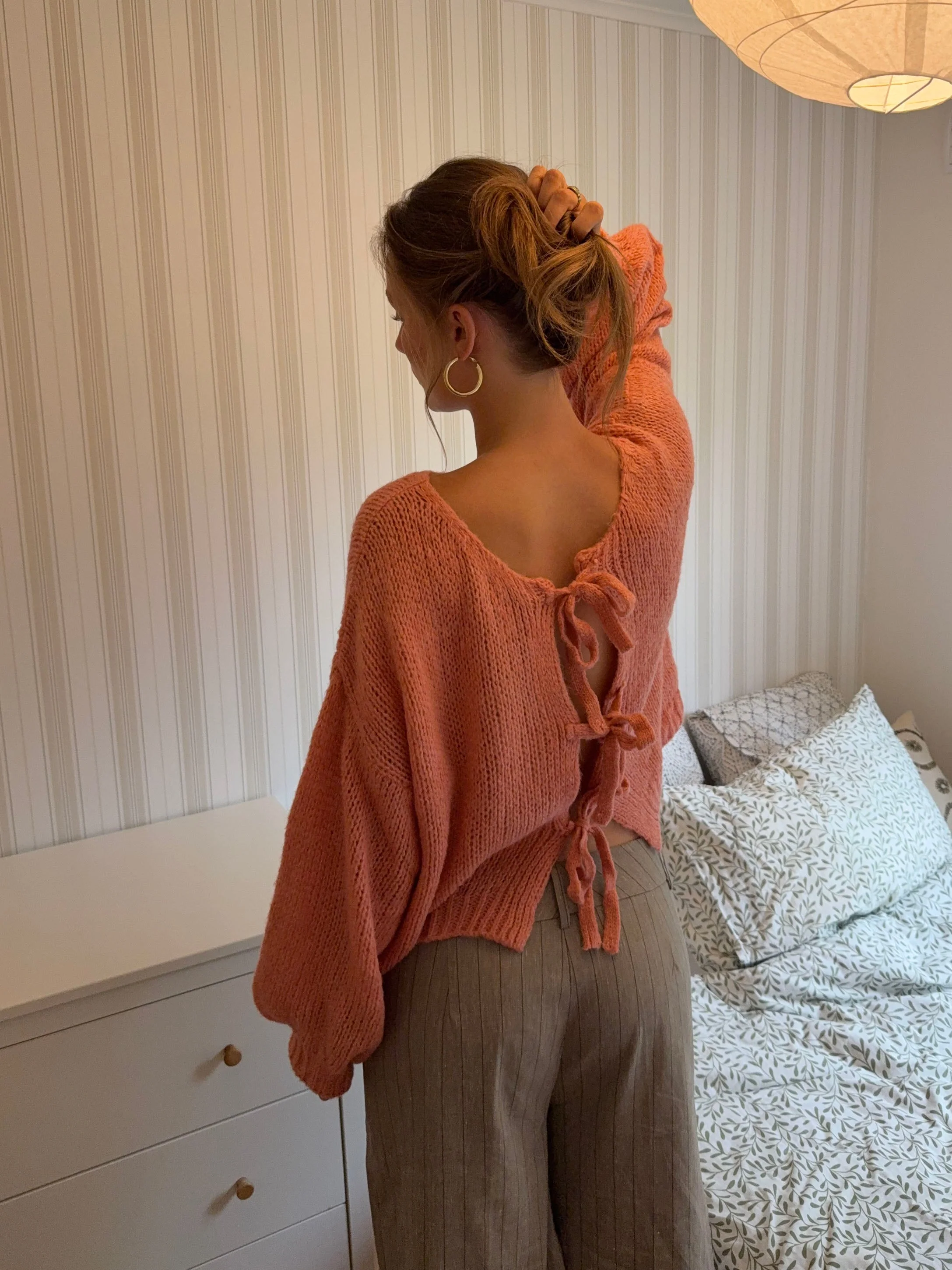 Berna knit with tie detail - Rose 8 Berna knit with tie detail - Rose