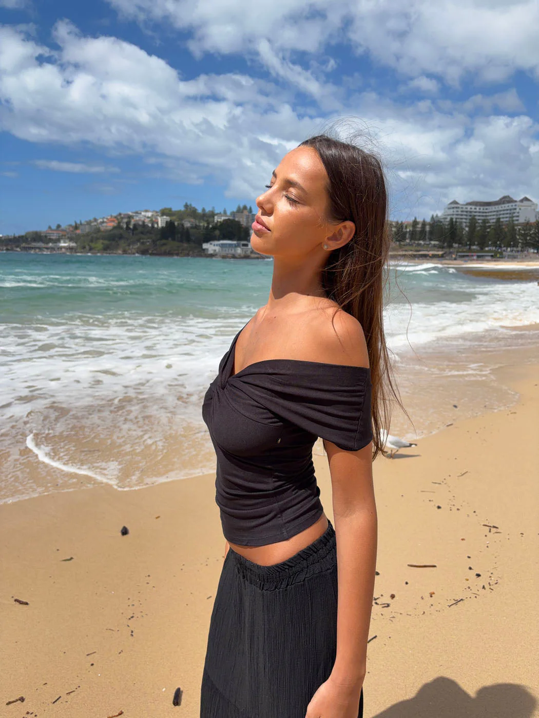 Abigail off shoulder top - Black 2 Abigail off shoulder top - Black