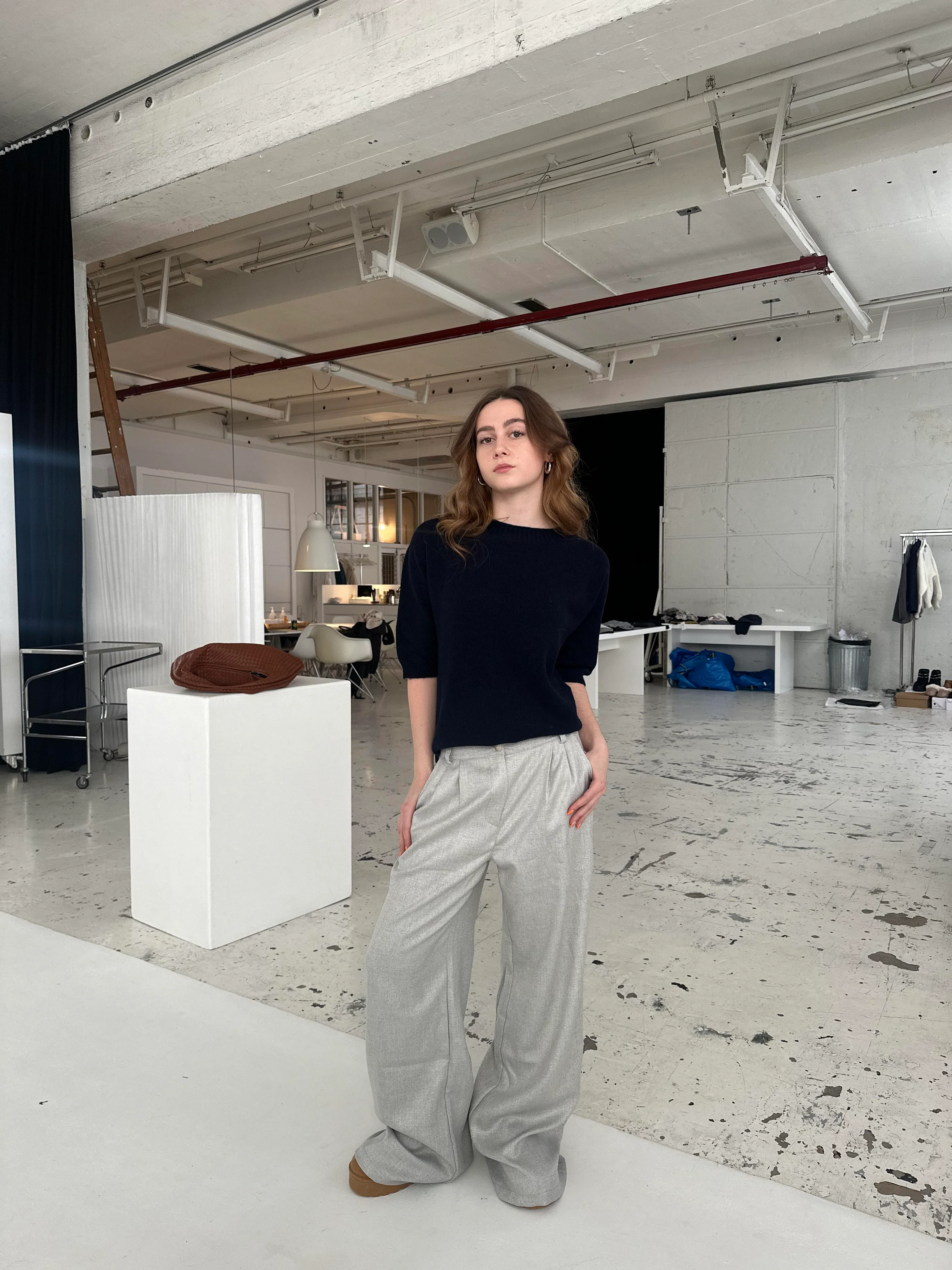 Donna oversized glitter pants - Light grey 8 Donna oversized glitter pants - Light grey