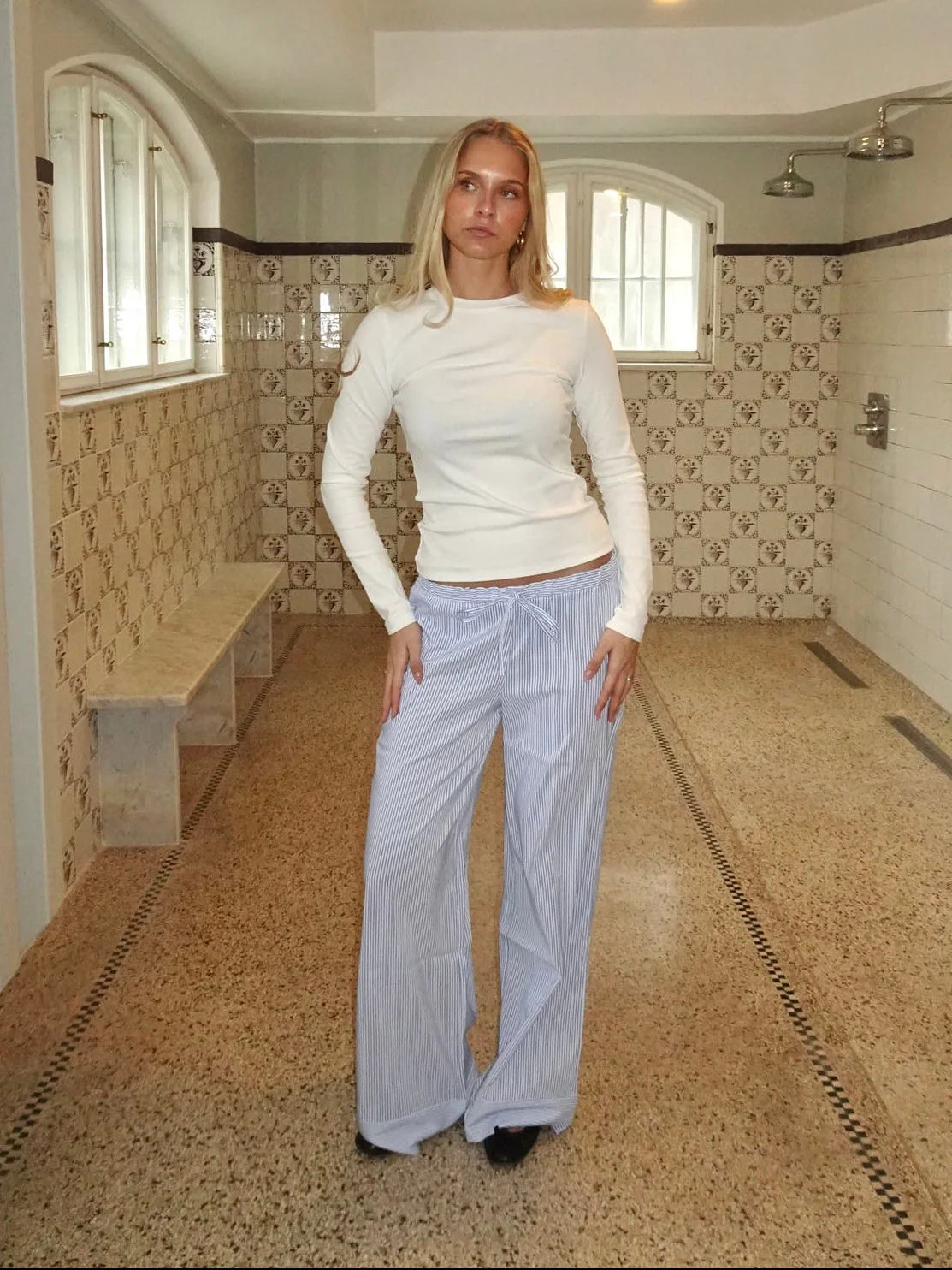 Adina low waisted pants with stripes - Blue
