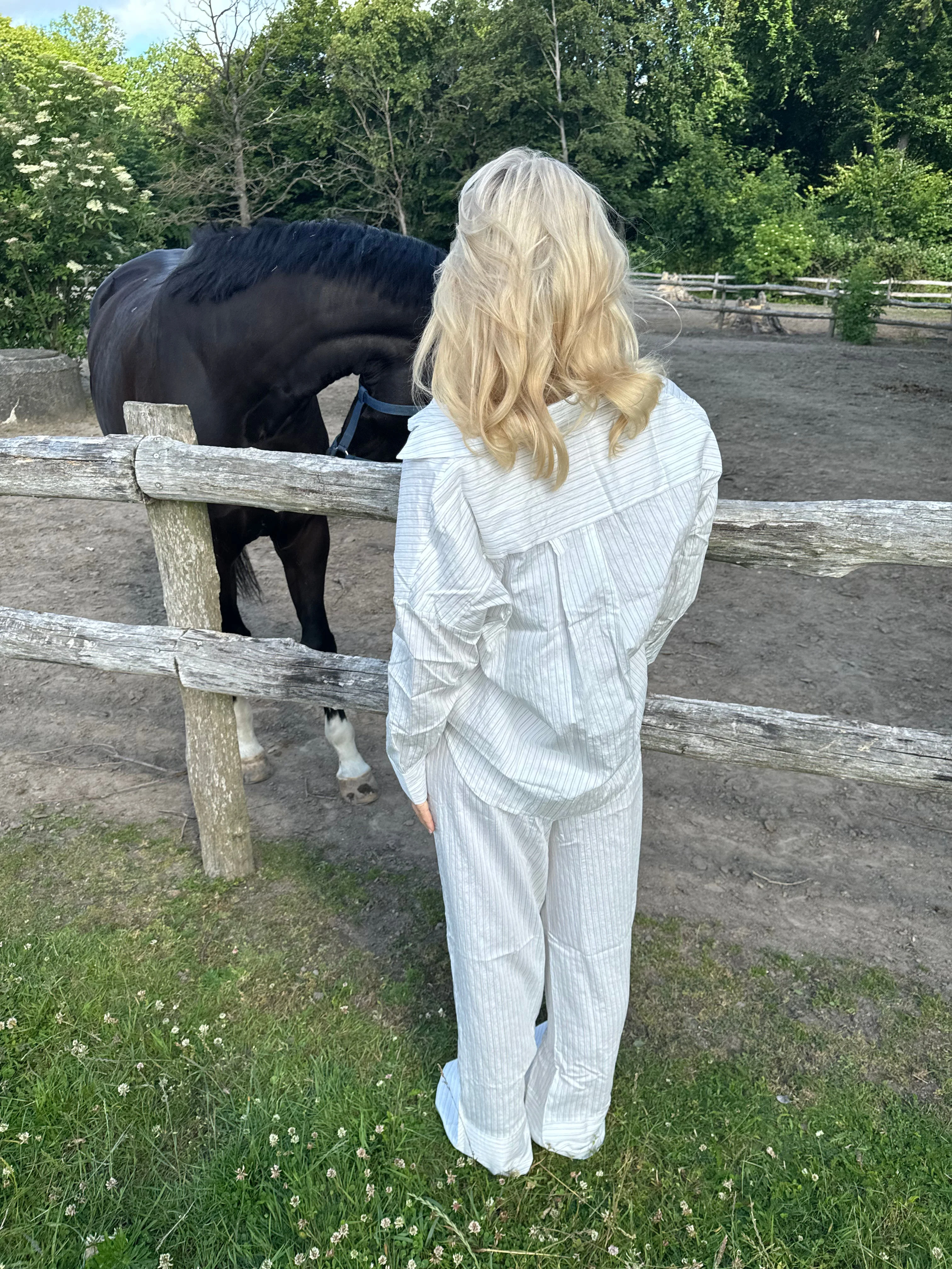 Alina shirt with black stripes - White 7 Alina shirt with black stripes - White