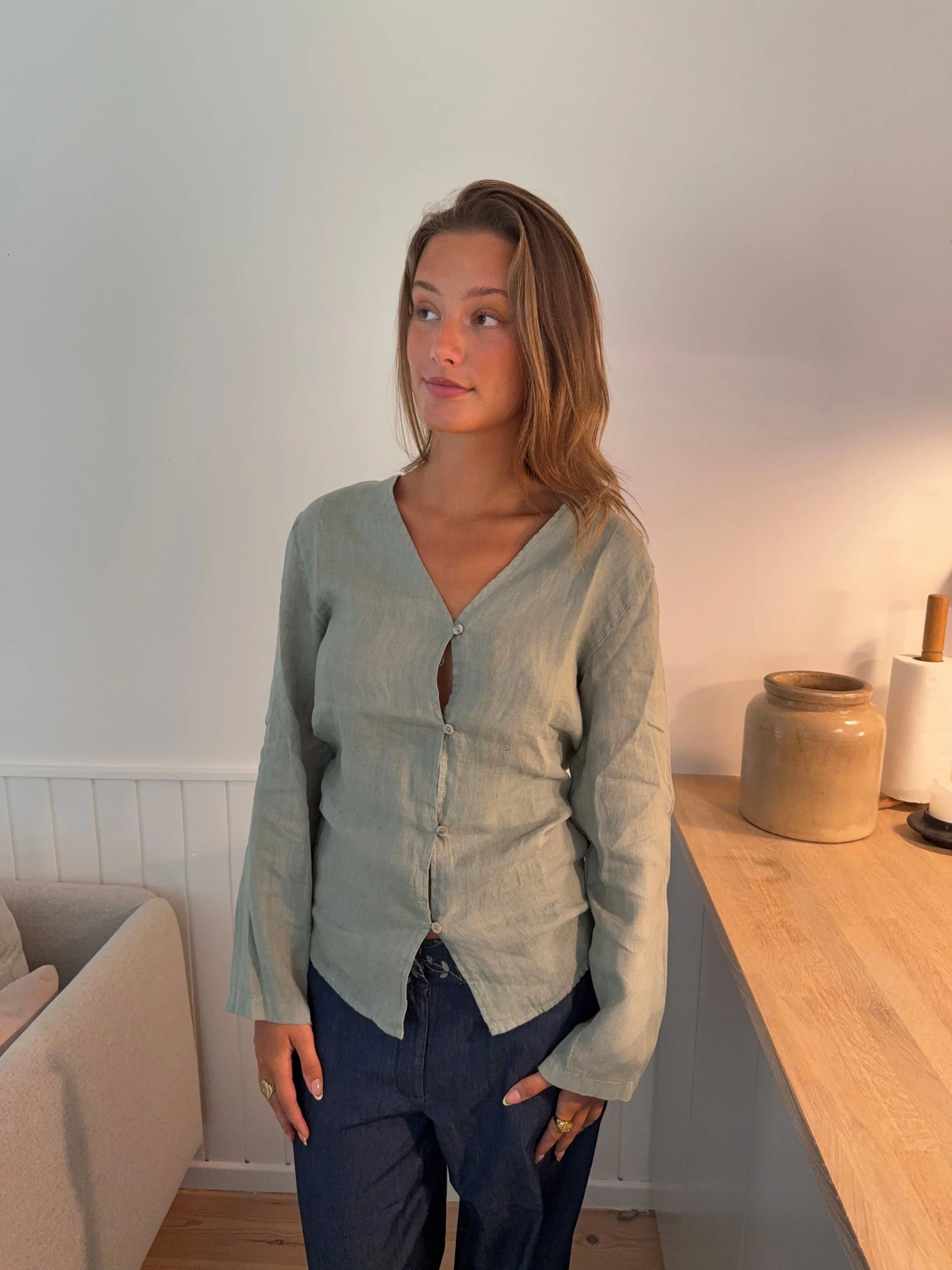 Amula linen shirt – Mint green 4 Amula linen shirt – Mint green