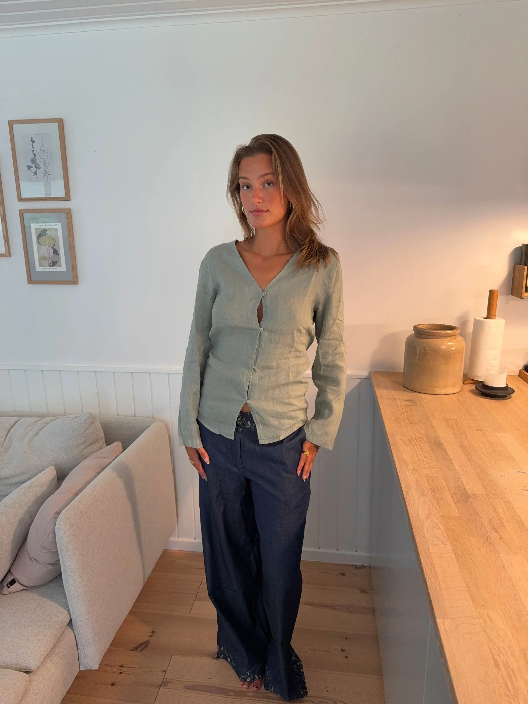 Amula linen shirt – Mint green 5 Amula linen shirt – Mint green