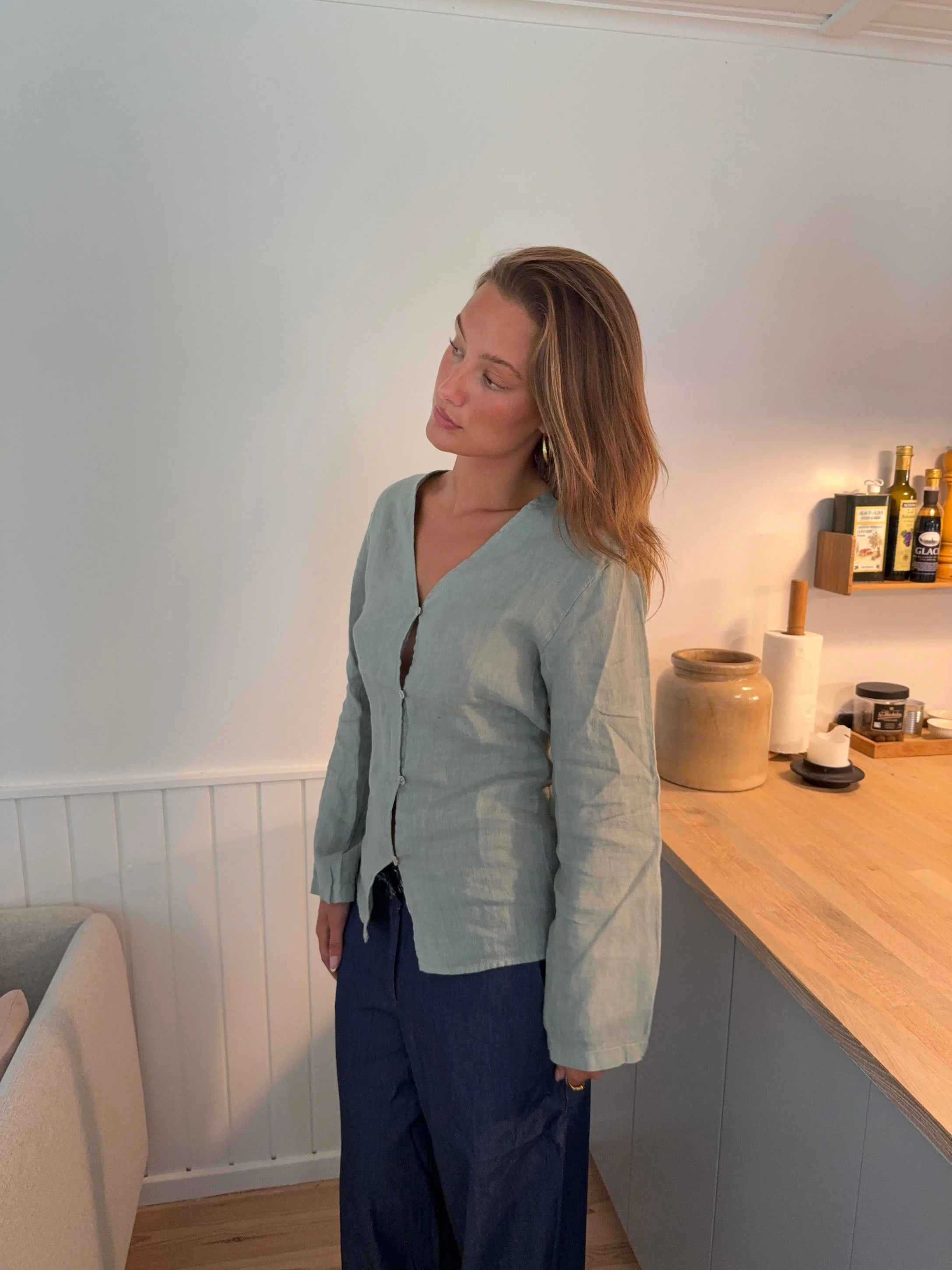 Amula linen shirt – Mint green 9 Amula linen shirt – Mint green