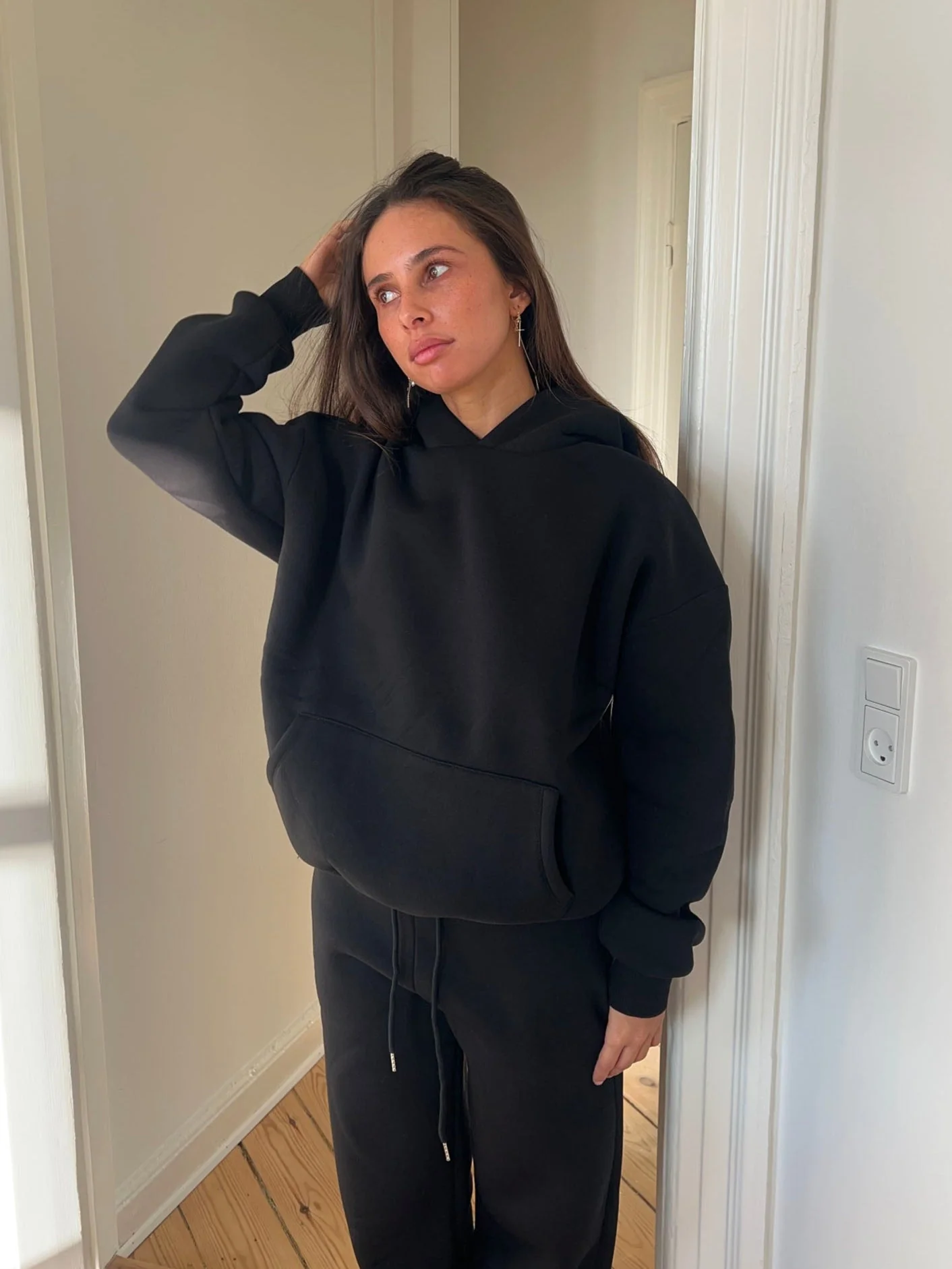 Anelise hoodie - Black 1 Anelise hoodie - Black