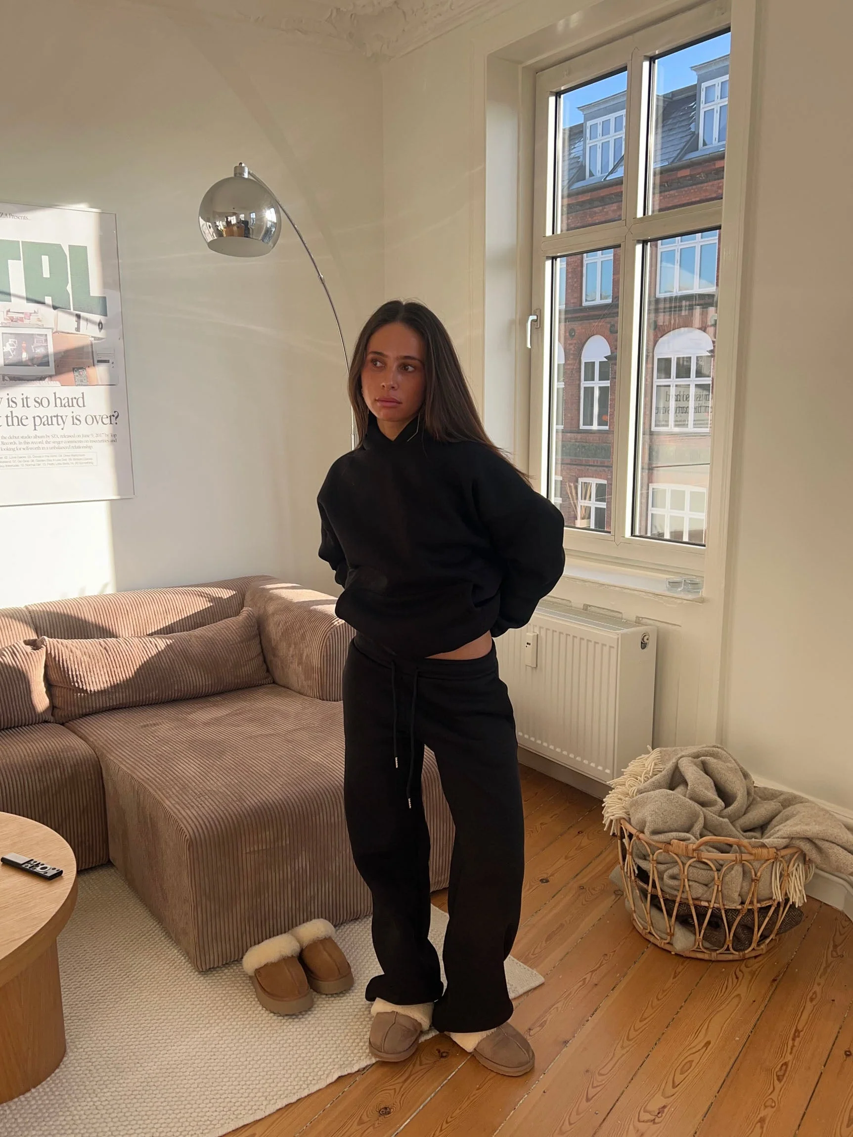 Anelise hoodie - Black 8 Anelise hoodie - Black