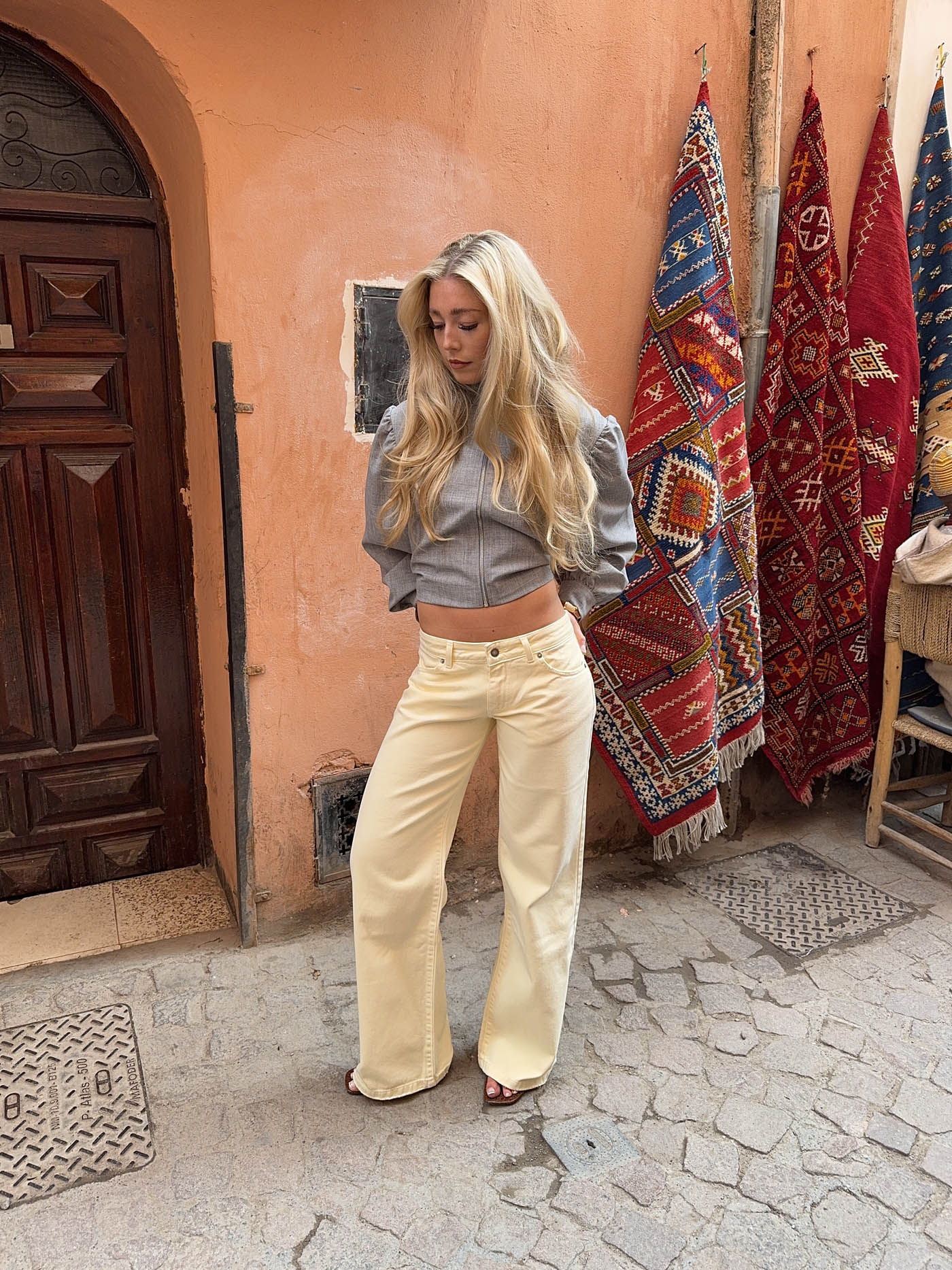 Audrena low waisted jeans - Yellow 9 Audrena low waisted jeans - Yellow