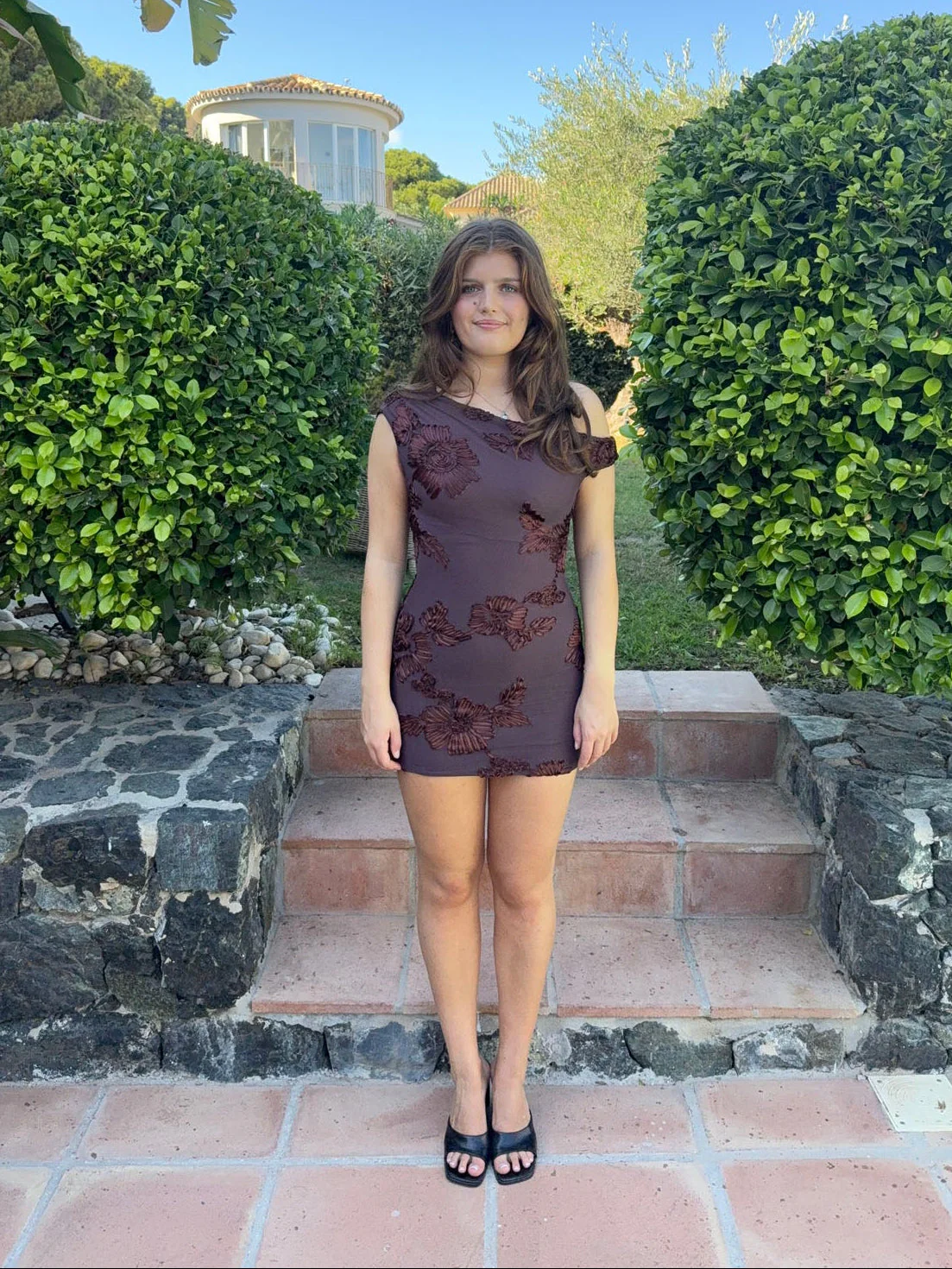 Avina dress with flowers - brown 9 Avina dress with flowers - brown