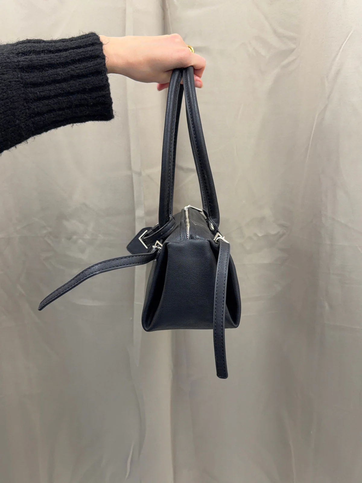 Bobby handbag with metal buttons - Black 13 Bobby handbag with metal buttons - Black