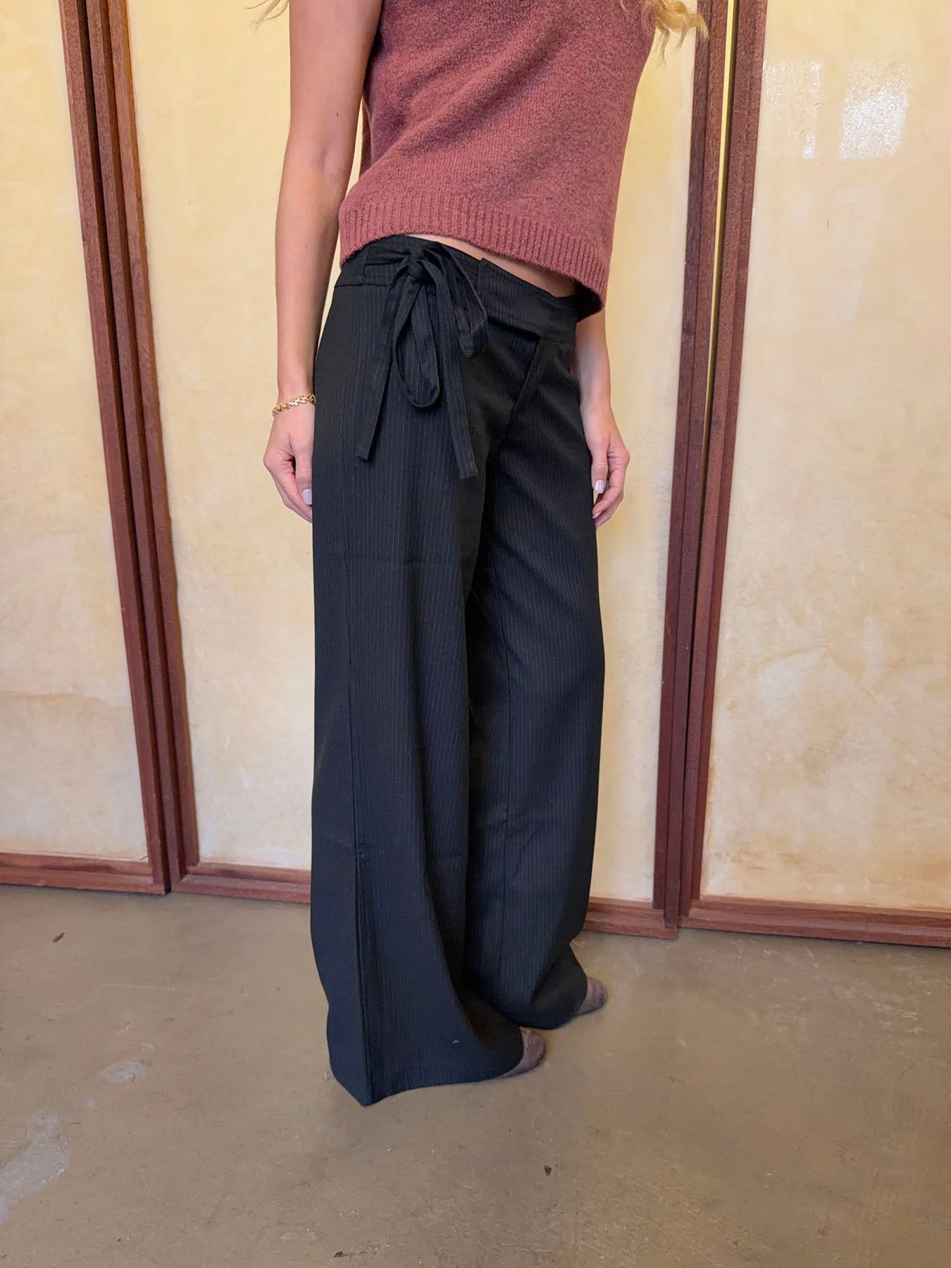 Buka pants with tie detail - Black 2 Buka pants with tie detail - Black