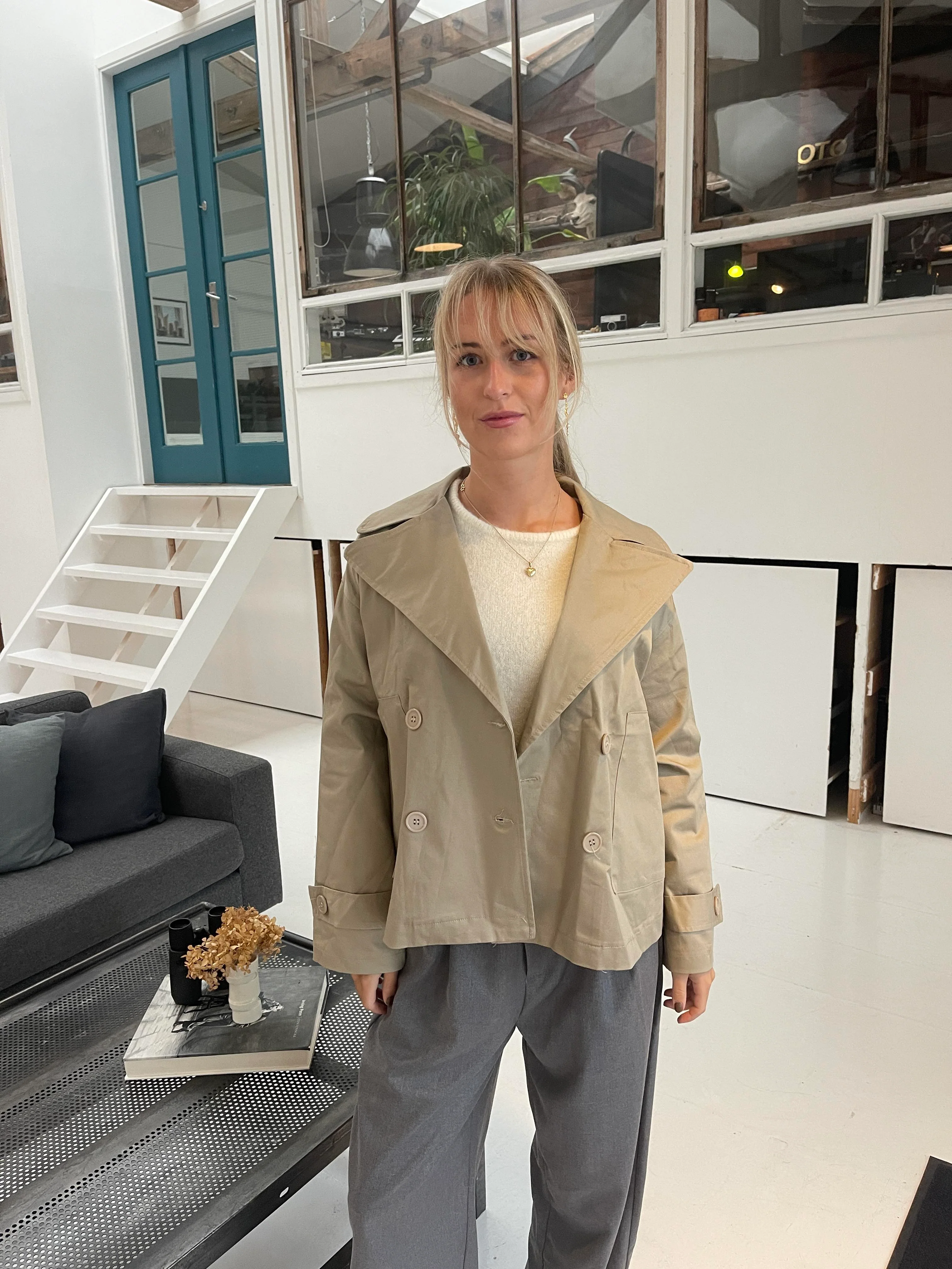 Catinka trenchcoat - sand 9 Catinka trenchcoat - sand