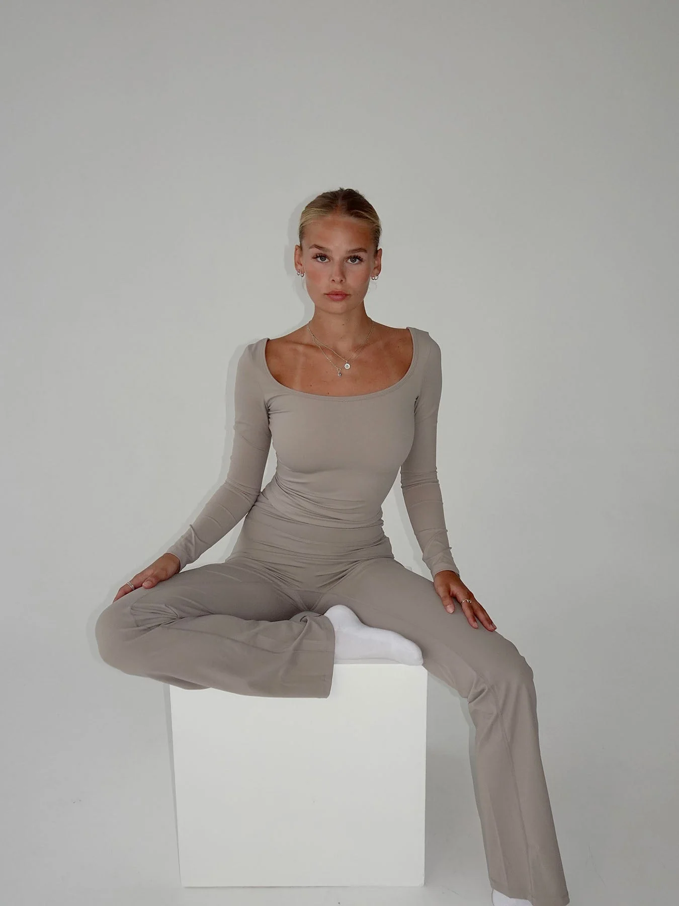 Clarity longsleeve blouse - Ash 12 Clarity longsleeve blouse - Ash