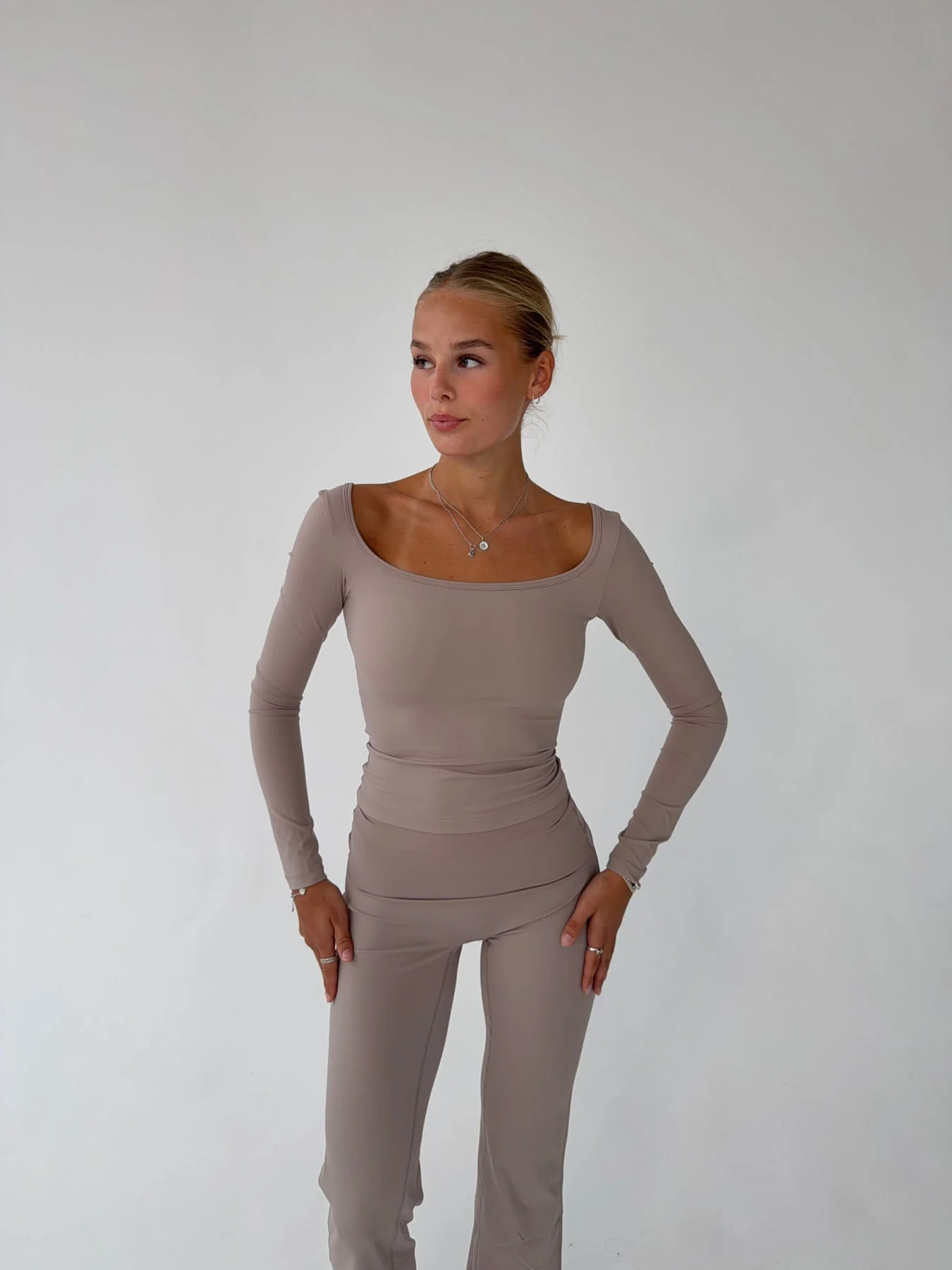 Clarity longsleeve blouse - Ash 13 Clarity longsleeve blouse - Ash