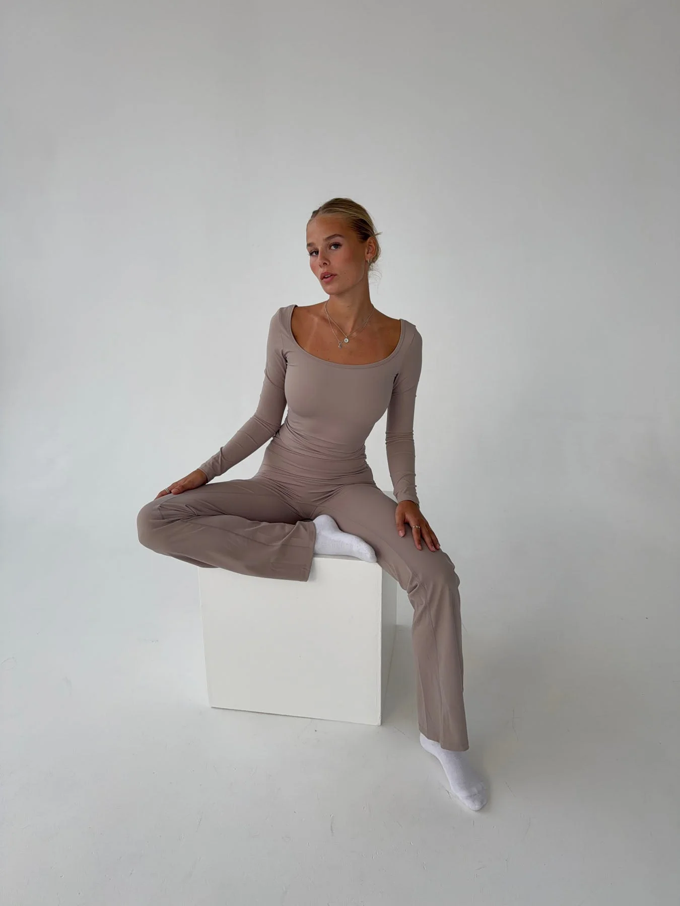 Clarity longsleeve blouse - Ash 6 Clarity longsleeve blouse - Ash