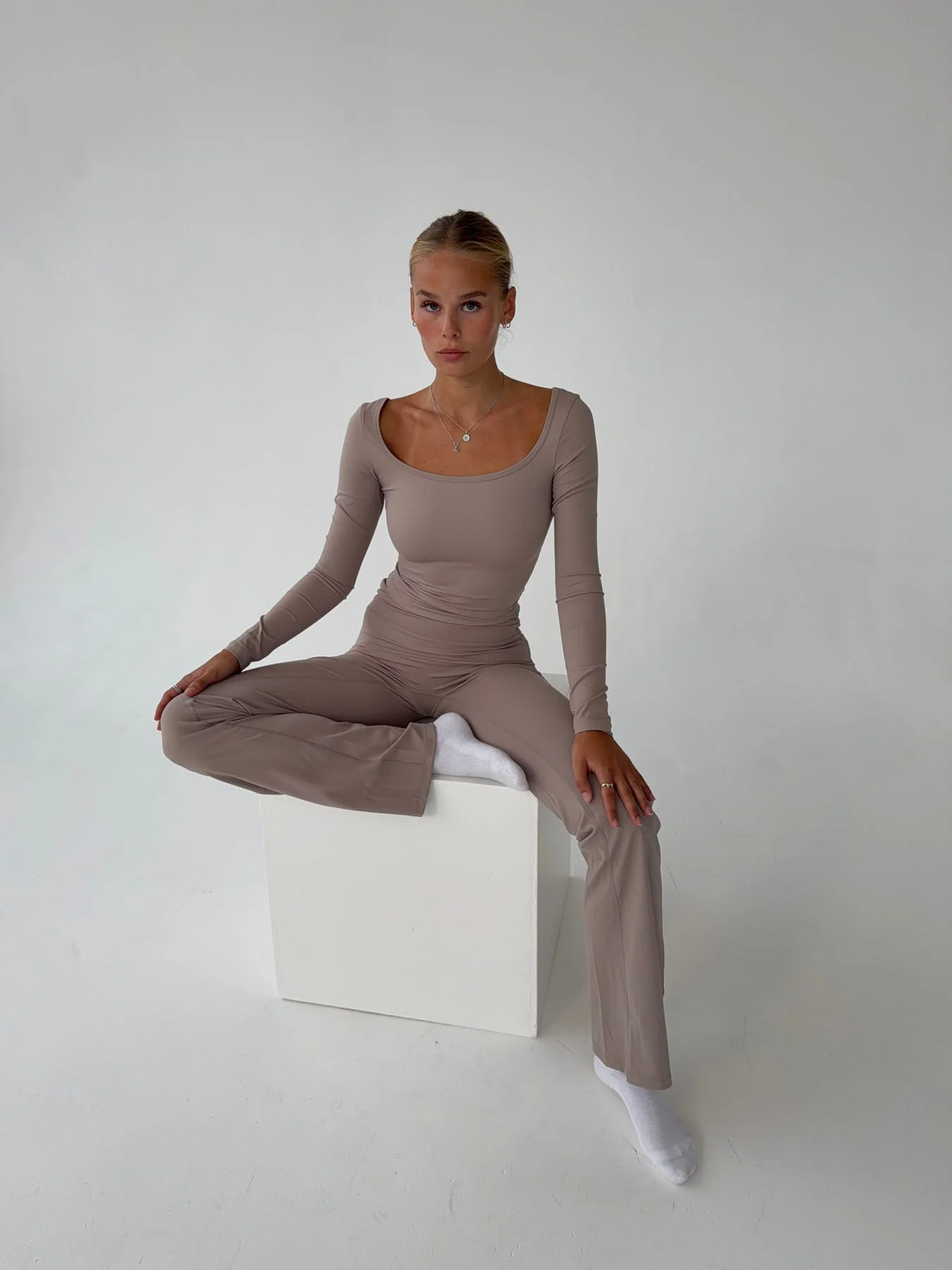 Clarity longsleeve blouse - Ash 9 Clarity longsleeve blouse - Ash