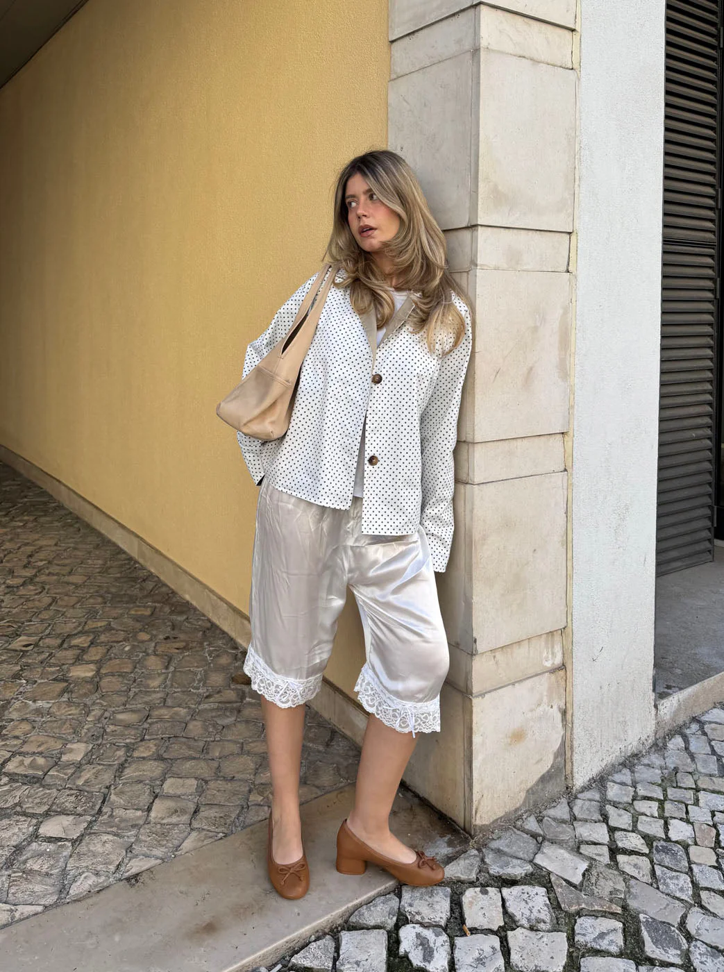 Dolly jacket with polka dots - White 4 Dolly jacket with polka dots - White