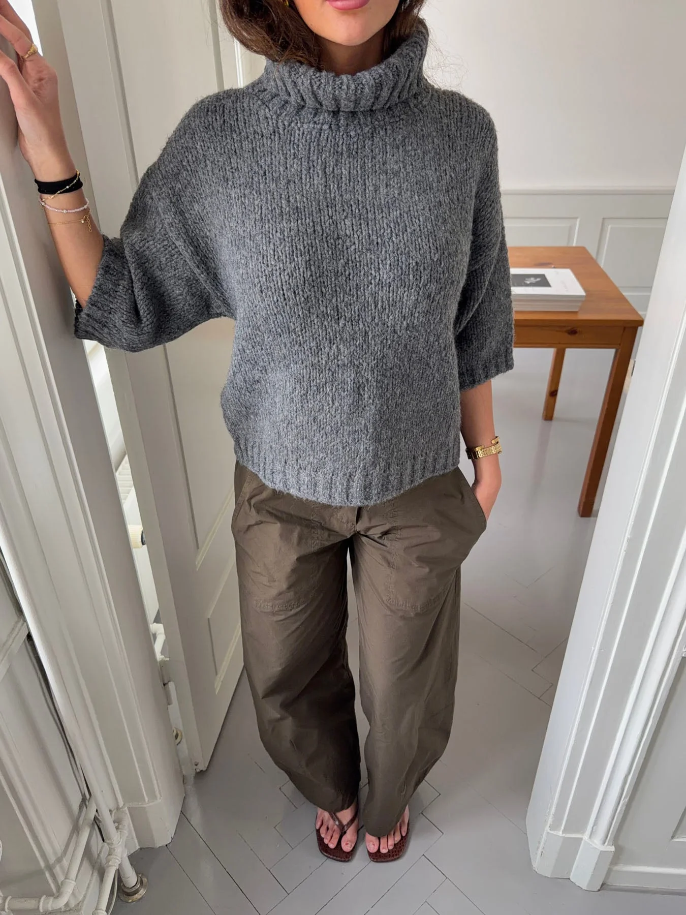 Dubleo knit sweater with short sleeves - Grey 7 Dubleo knit sweater with short sleeves - Grey