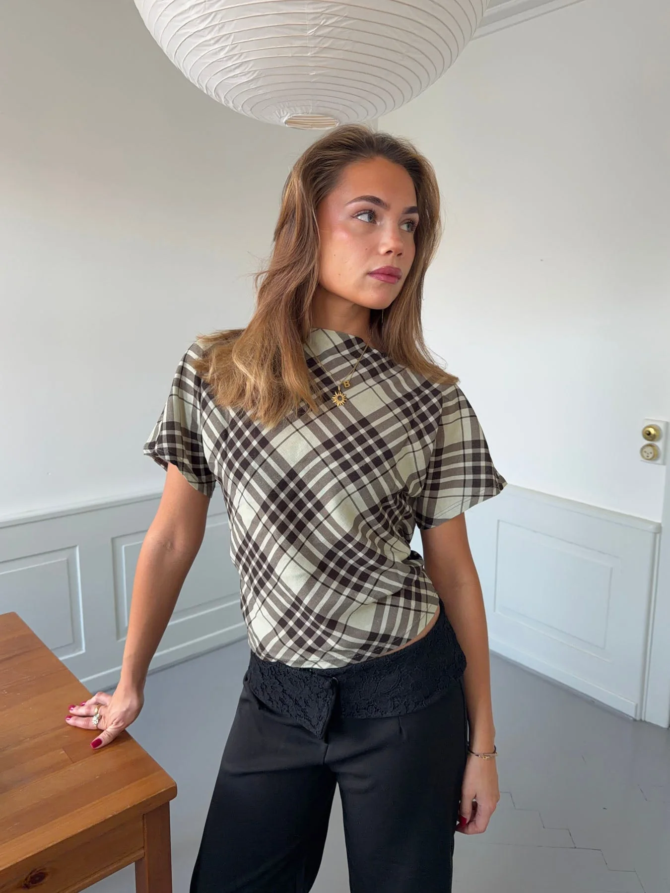 Ea checkered top with open back - Brown/green 11 Ea checkered top with open back - Brown/green