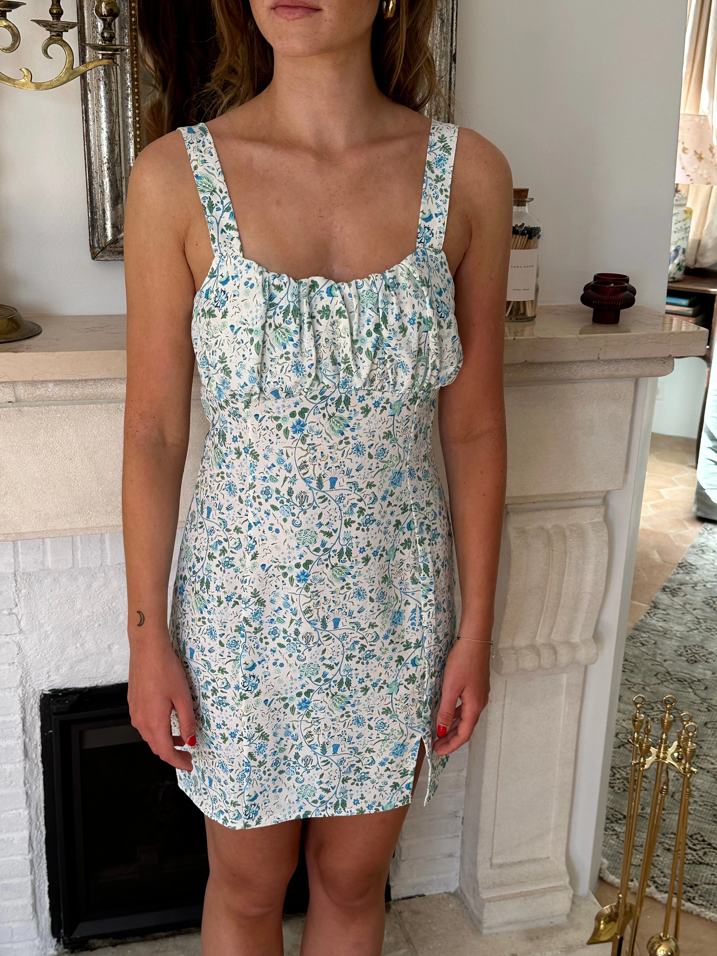 Elvalina dress with flowers - White/Blue 4 Elvalina dress with flowers - White/Blue