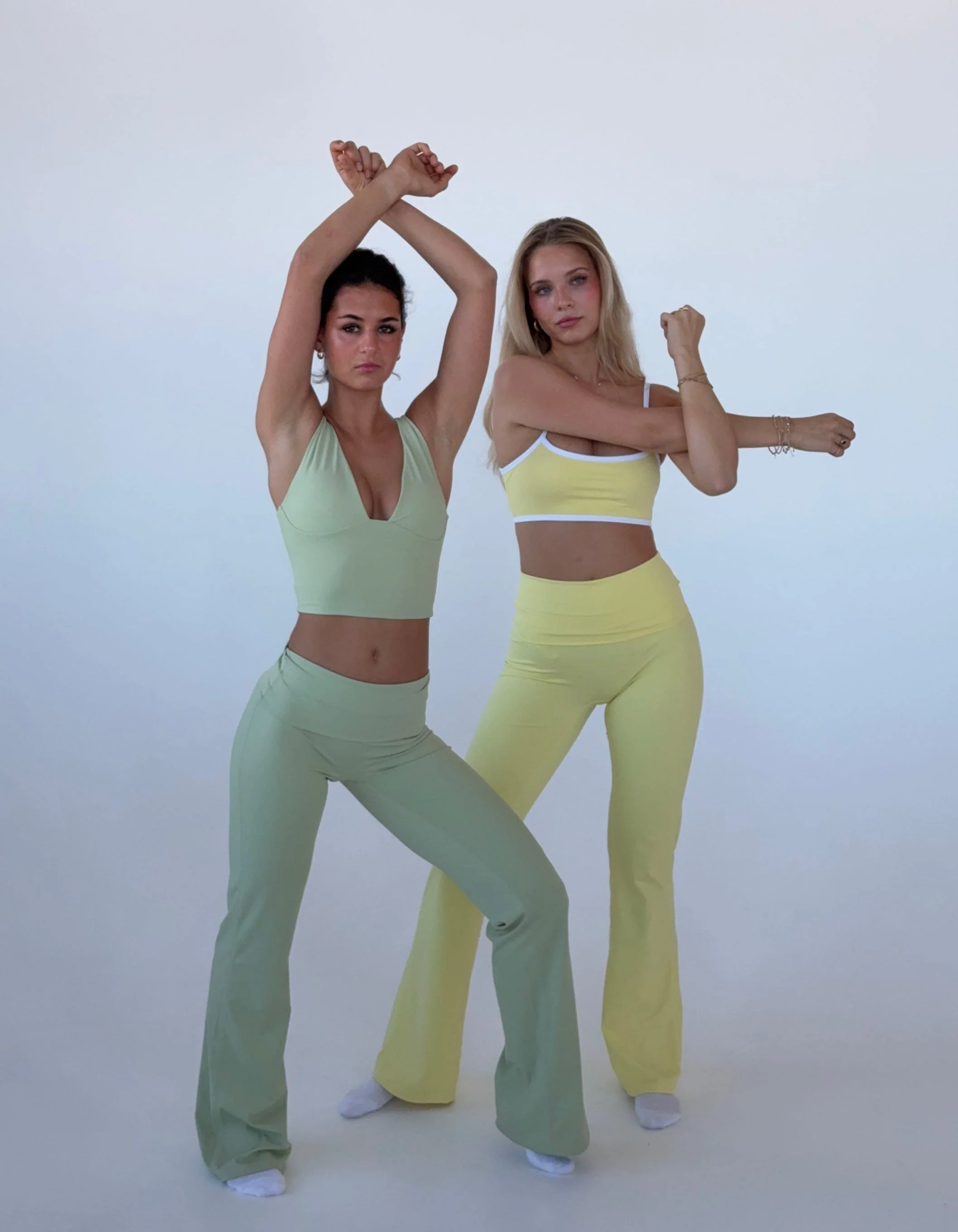 Essential flared pants - Matcha